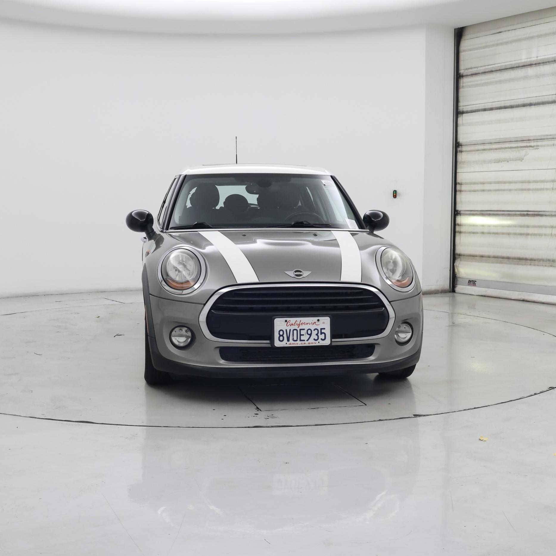 Thumbnail: 2017 MINI Cooper Hardtop - 5