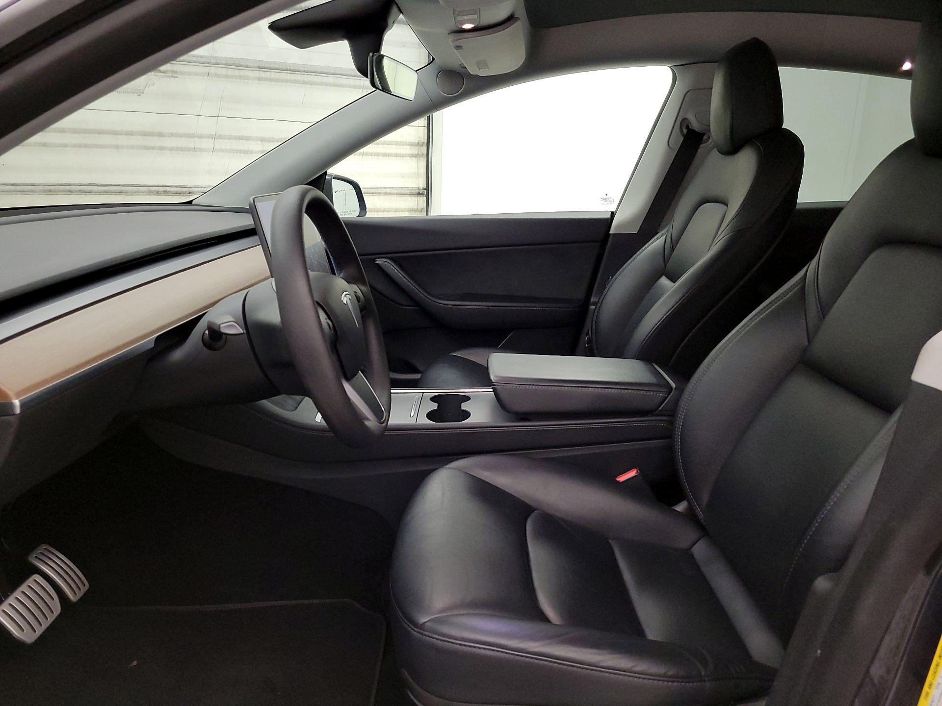 Thumbnail: 2021 Tesla Model Y - 11