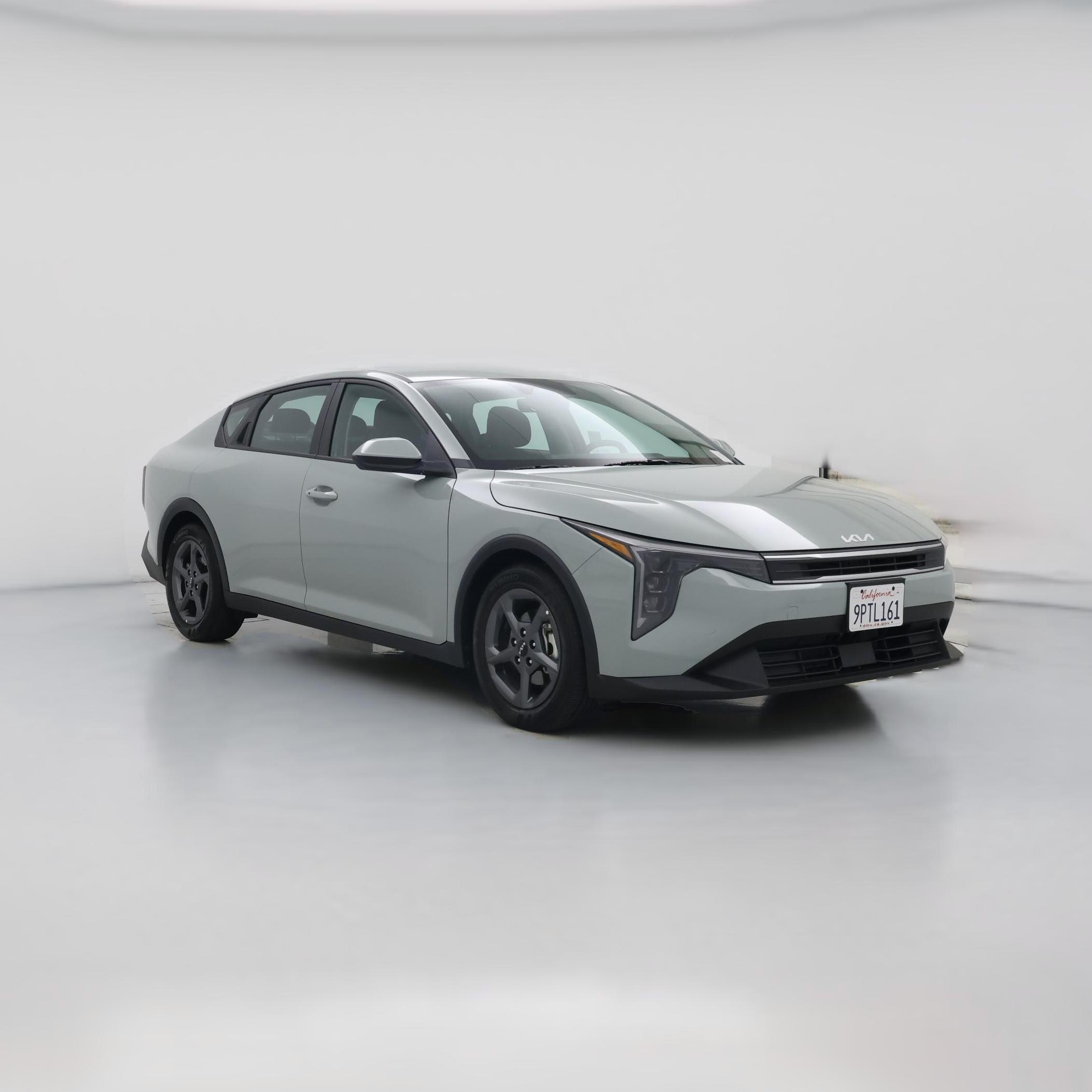 Thumbnail: 2025 Kia K4 - 1