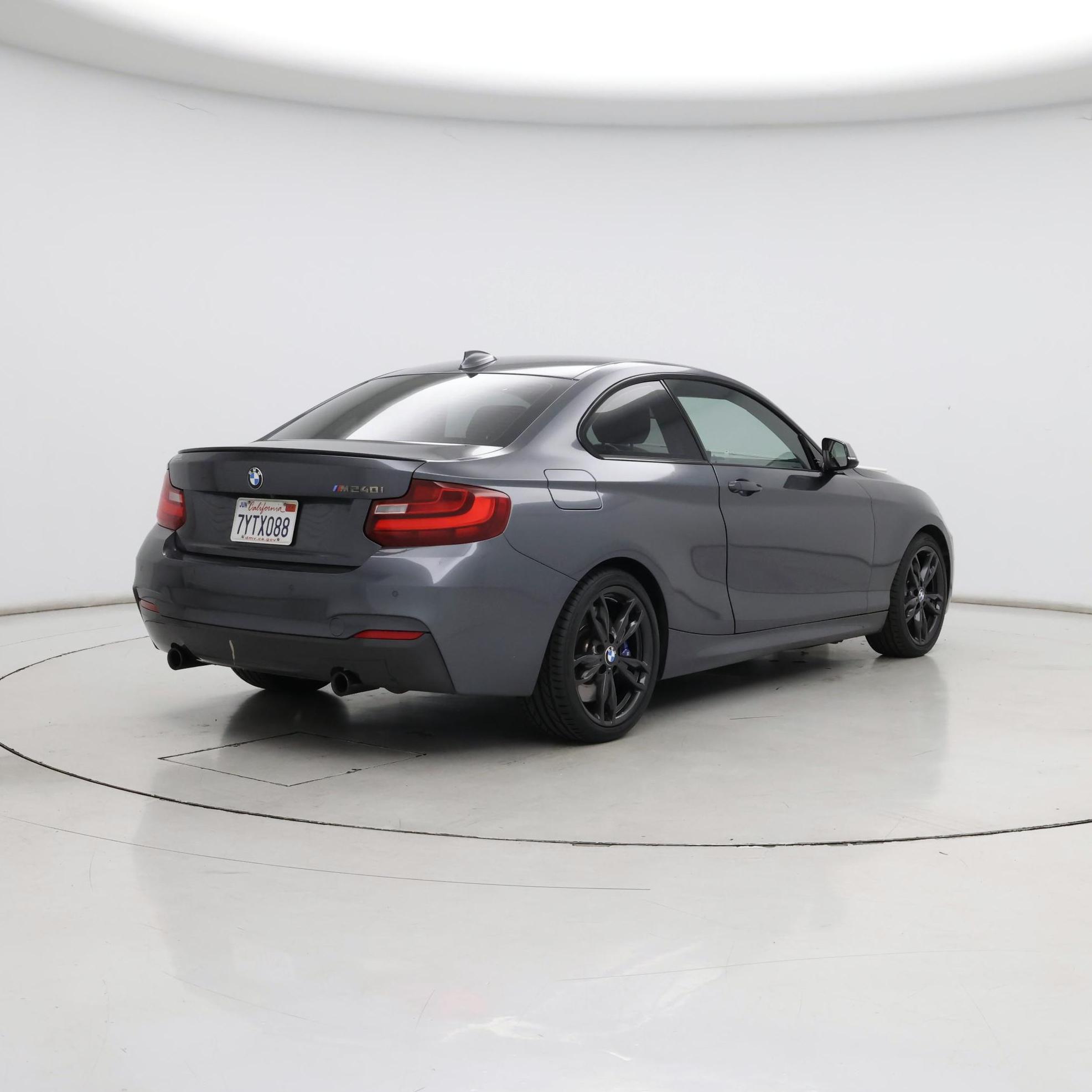 Thumbnail: 2017 BMW 2 Series - 8