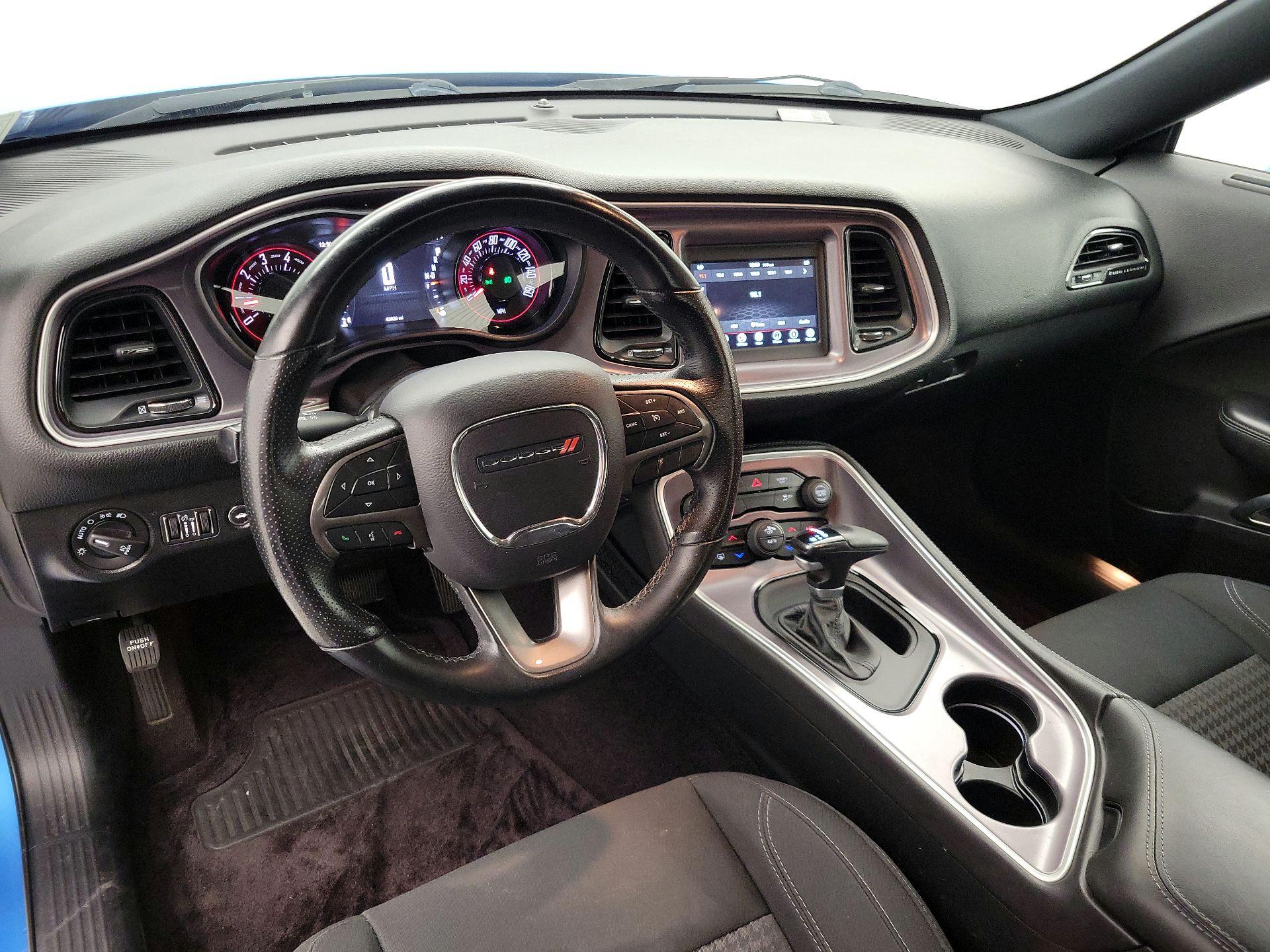 Thumbnail: 2019 Dodge Challenger - 9