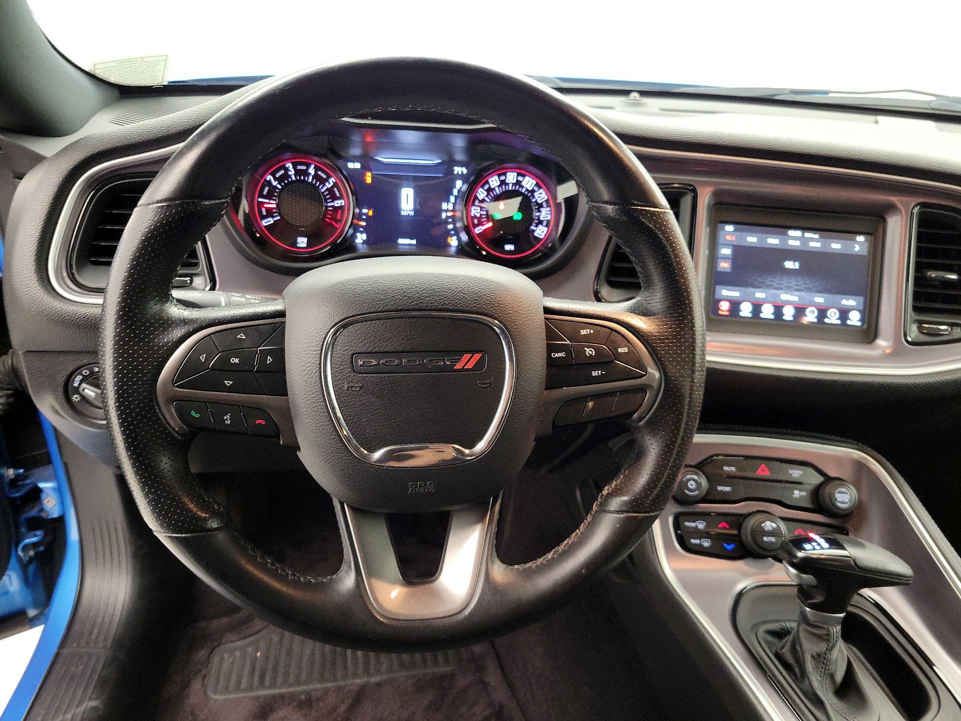 Thumbnail: 2019 Dodge Challenger - 10