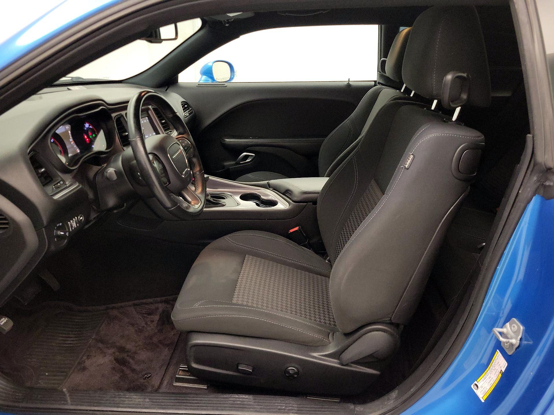 Thumbnail: 2019 Dodge Challenger - 11