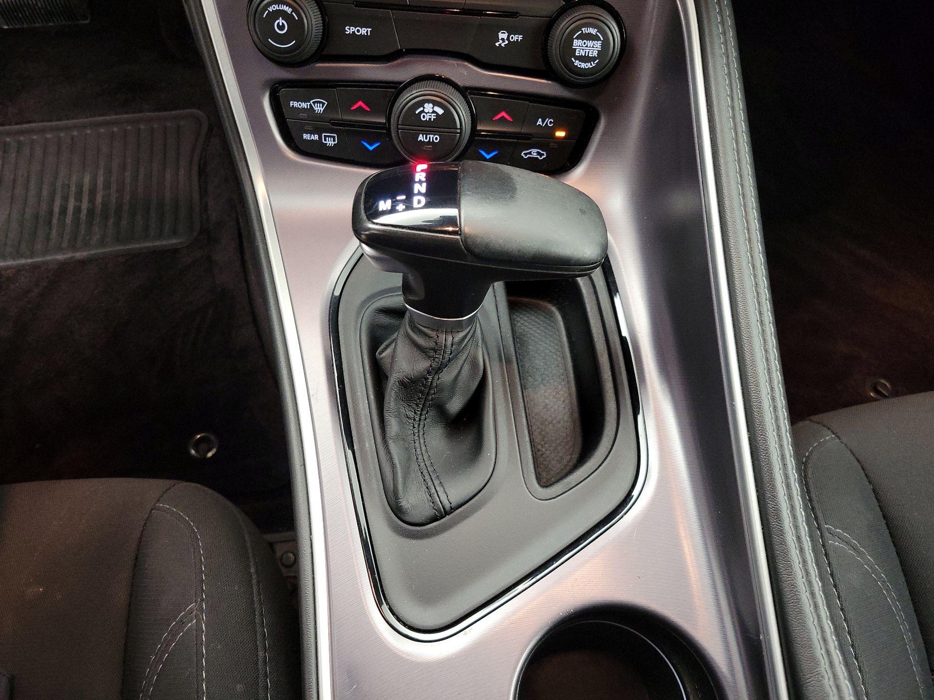 Thumbnail: 2019 Dodge Challenger - 17