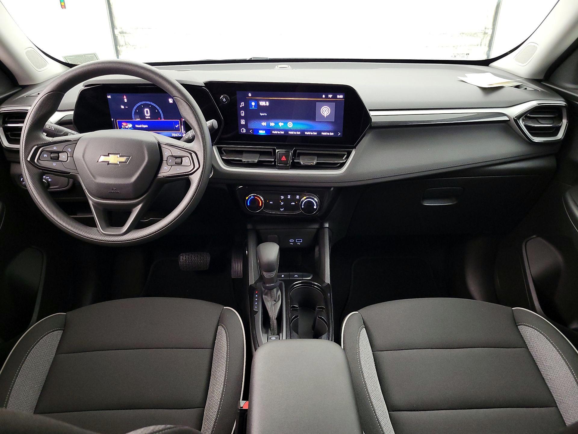 Thumbnail: 2024 Chevrolet TrailBlazer - 9