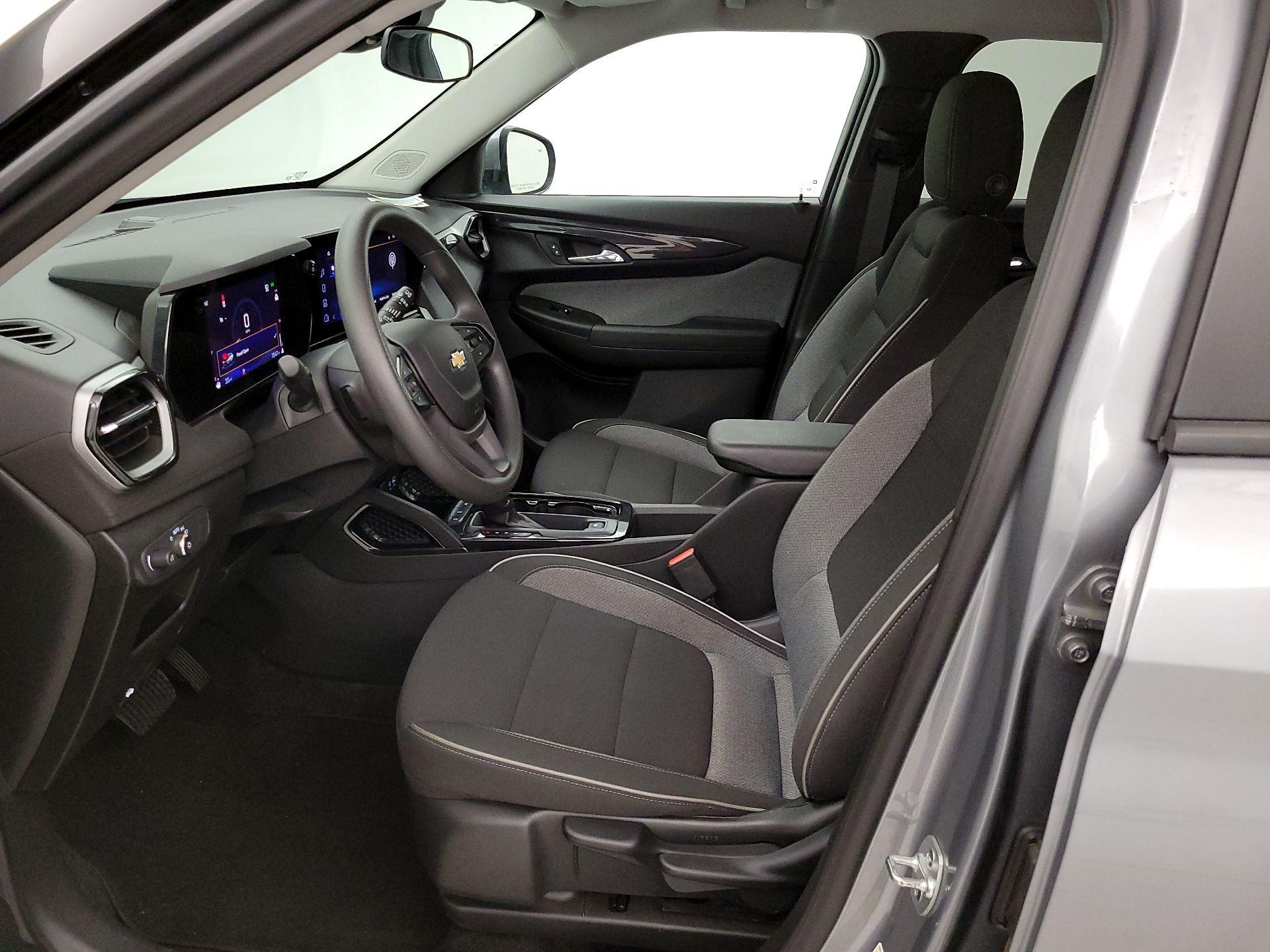 Thumbnail: 2024 Chevrolet TrailBlazer - 11
