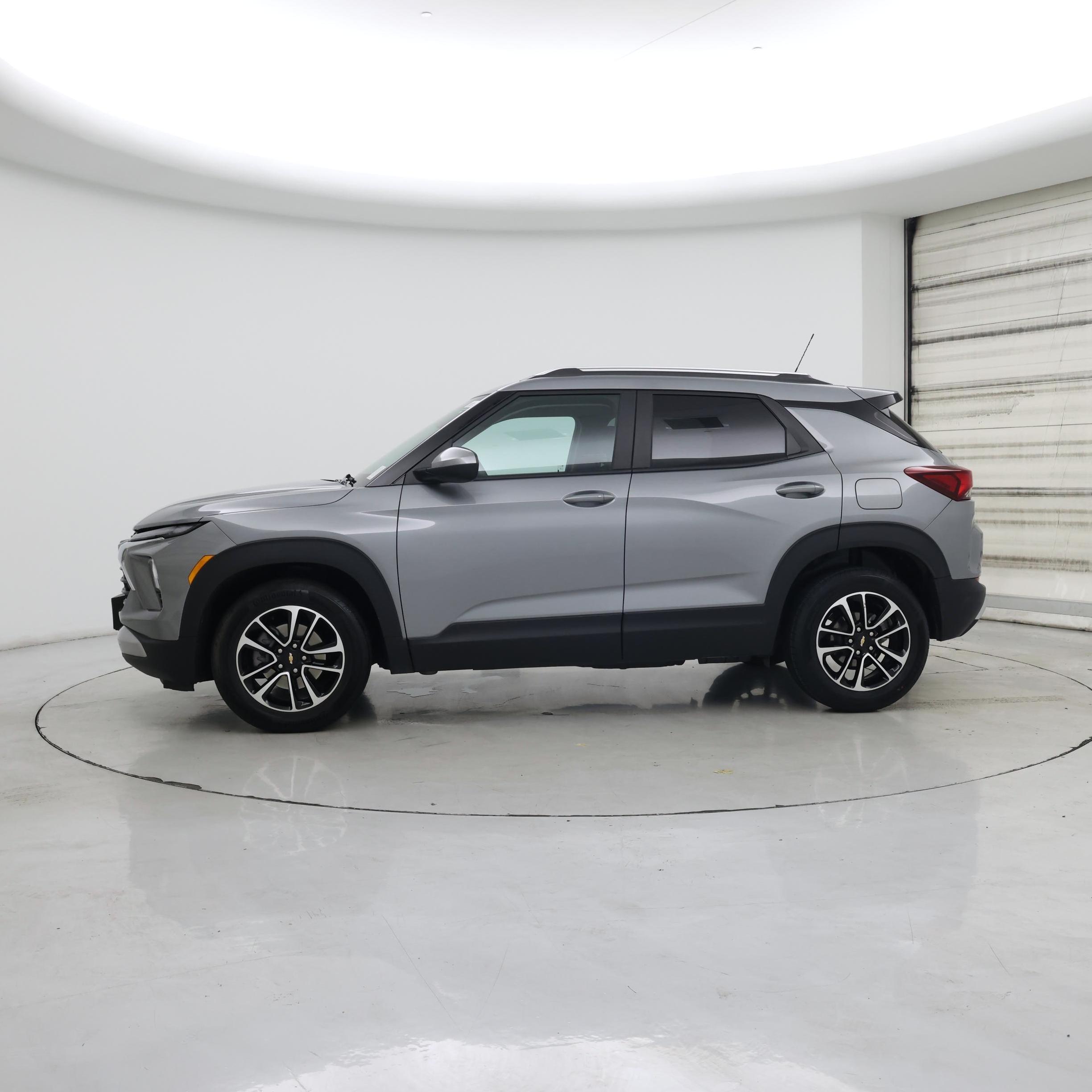 Thumbnail: 2024 Chevrolet TrailBlazer - 3