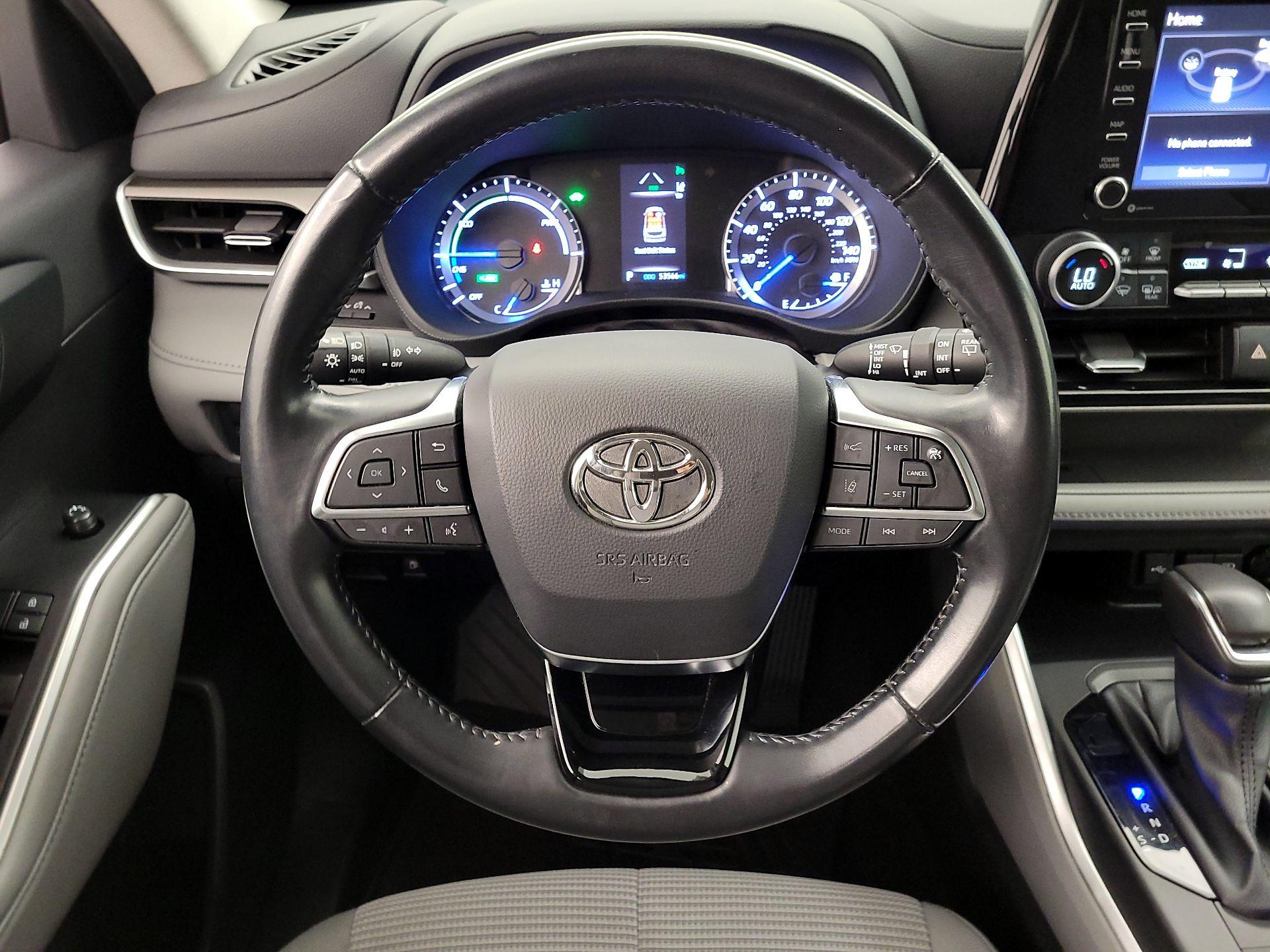 Thumbnail: 2020 Toyota Highlander - 10