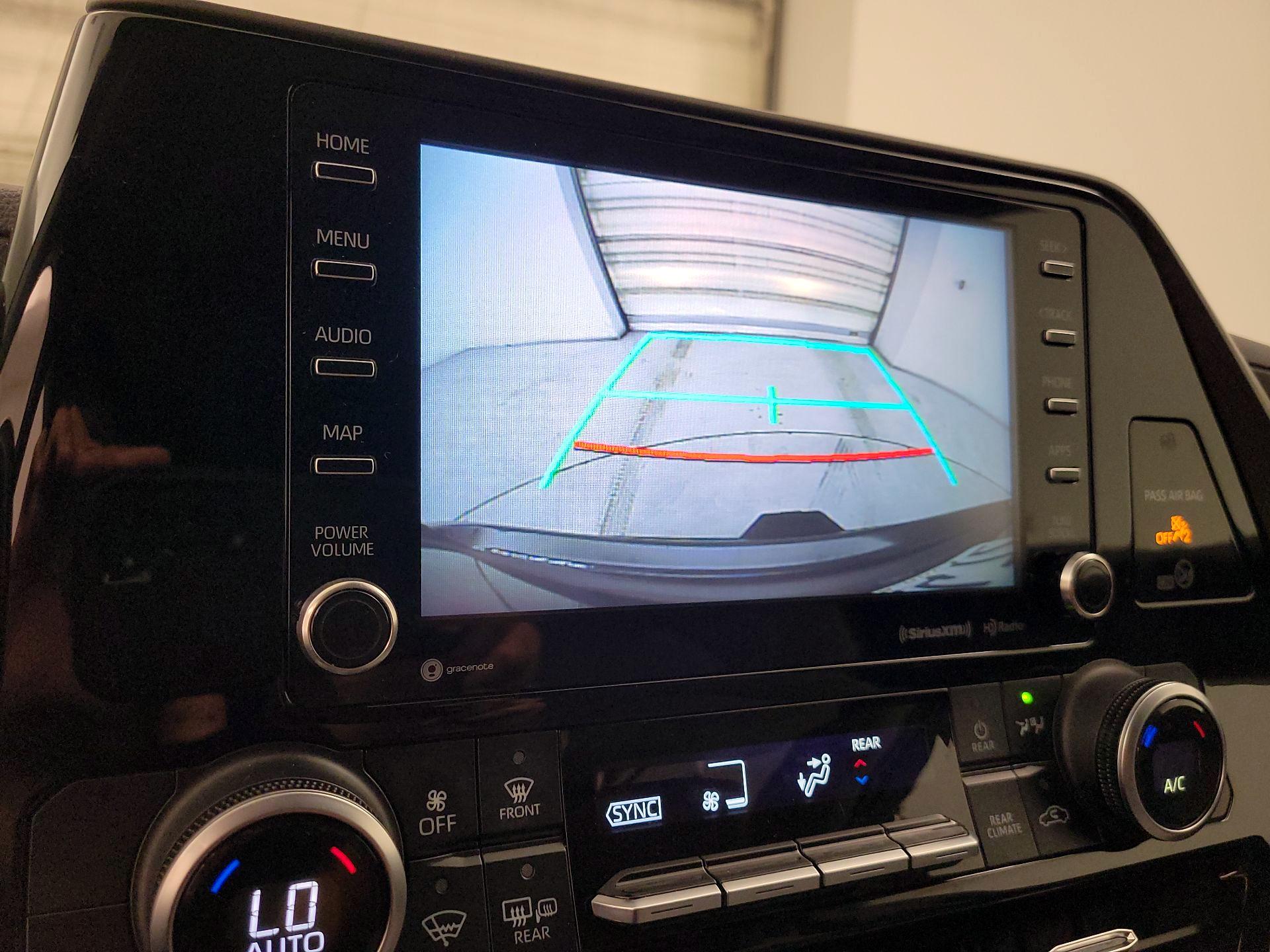 Thumbnail: 2020 Toyota Highlander - 14