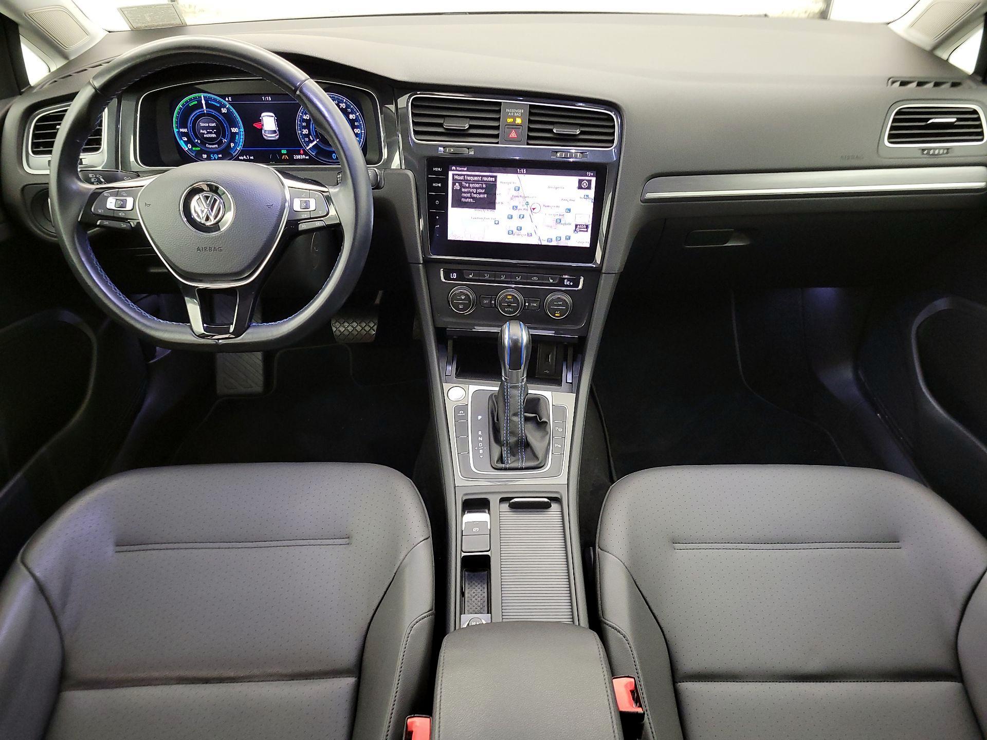 Thumbnail: 2019 Volkswagen e-Golf - 9