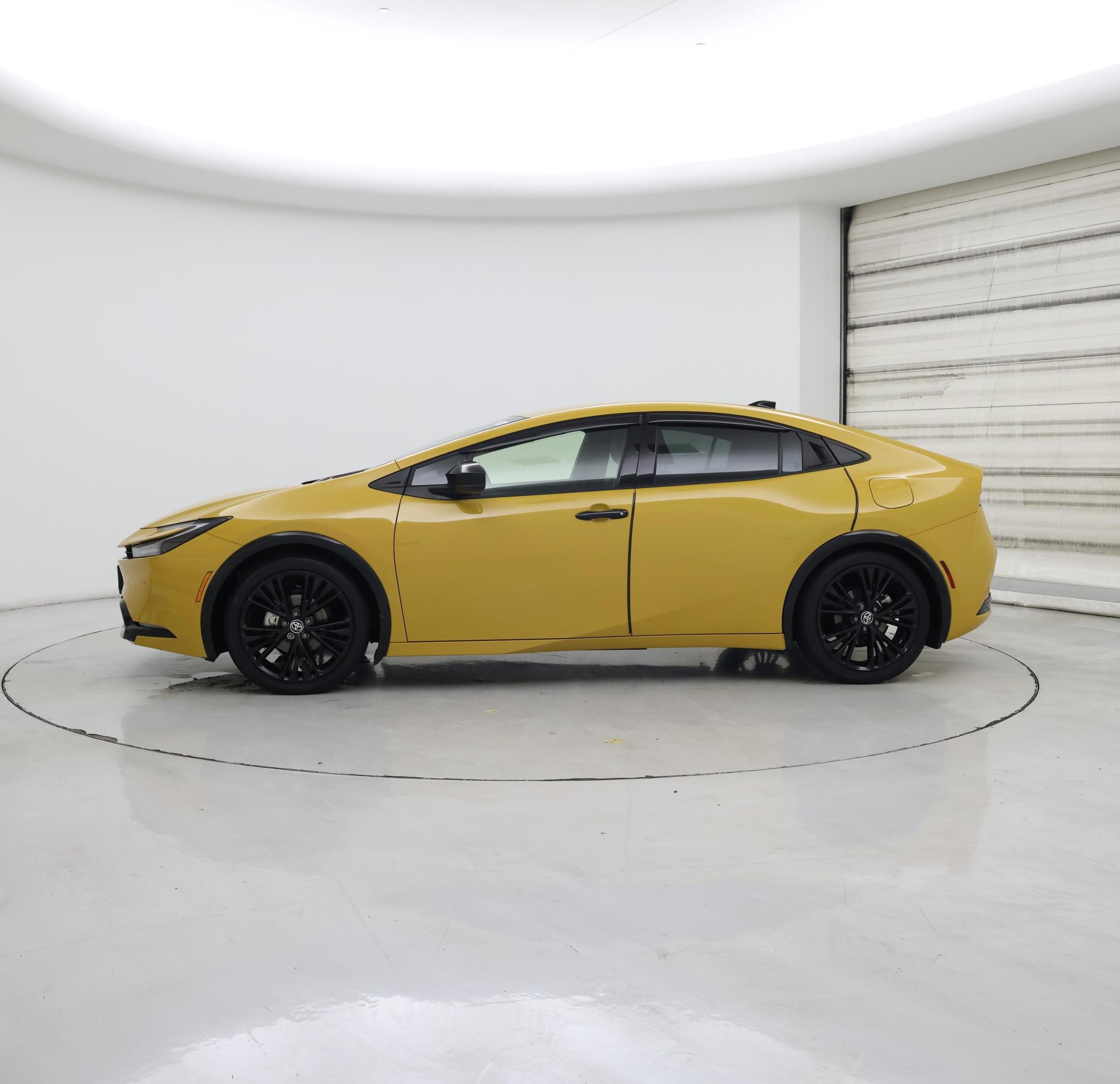 Thumbnail: 2025 Toyota Prius - 3