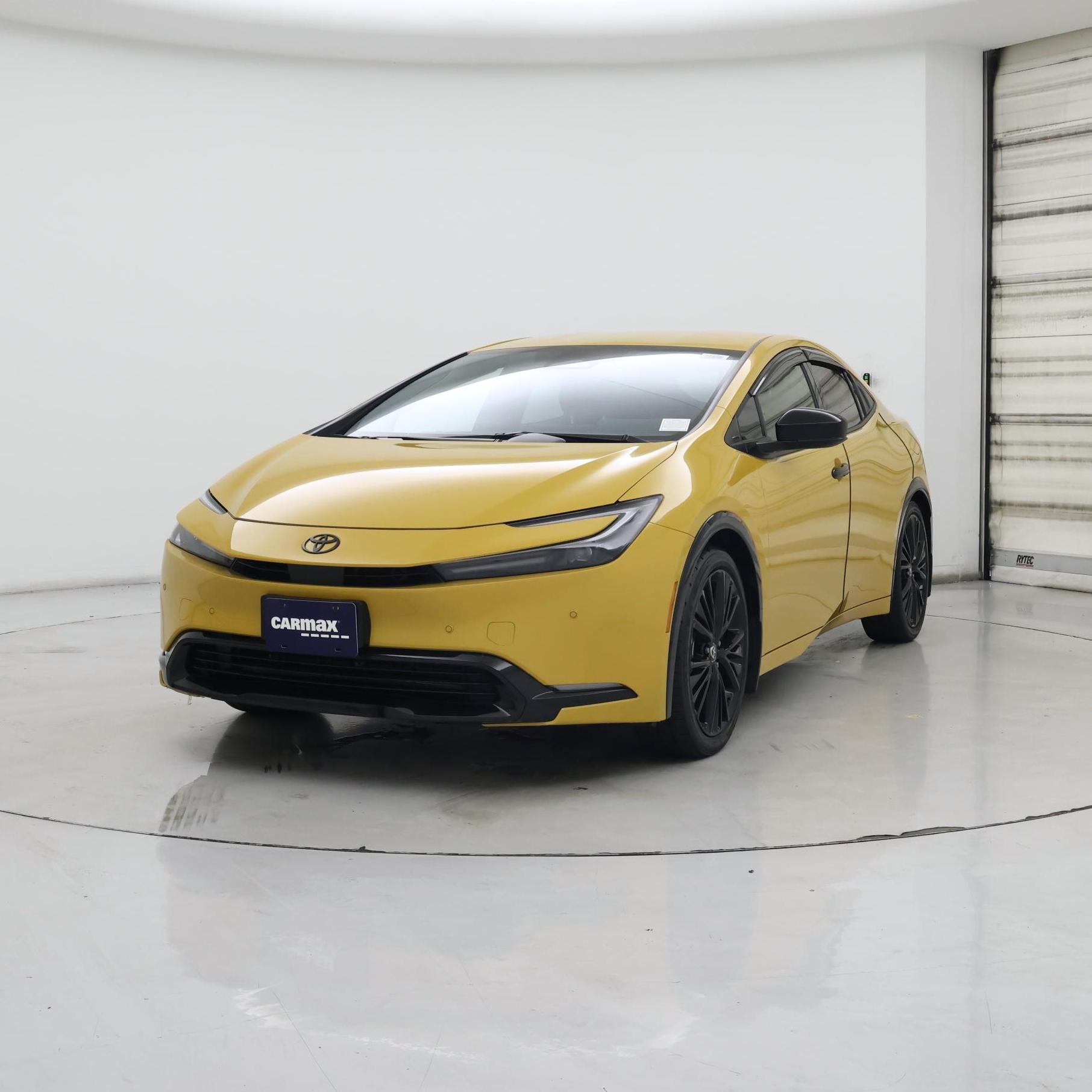Thumbnail: 2025 Toyota Prius - 4