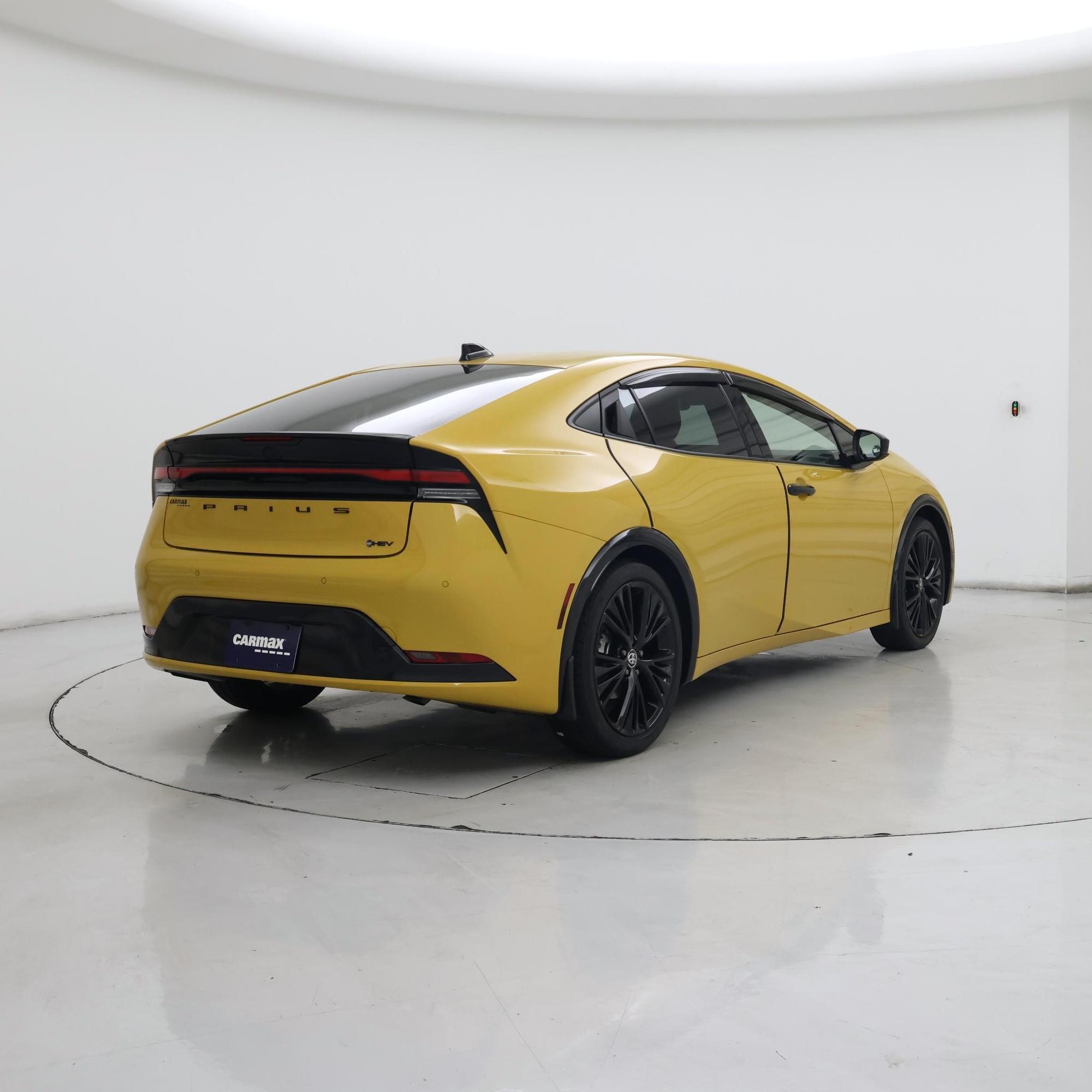 Thumbnail: 2025 Toyota Prius - 8
