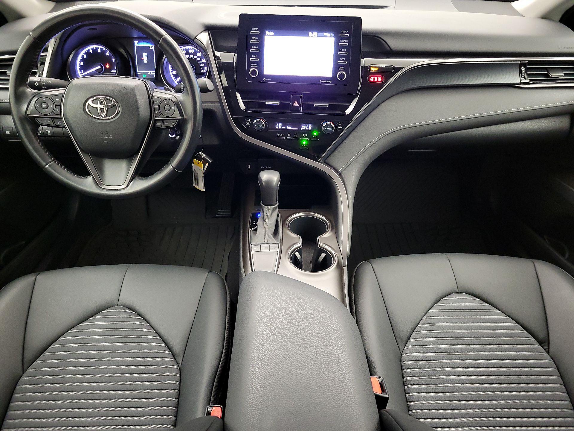 Thumbnail: 2022 Toyota Camry - 9