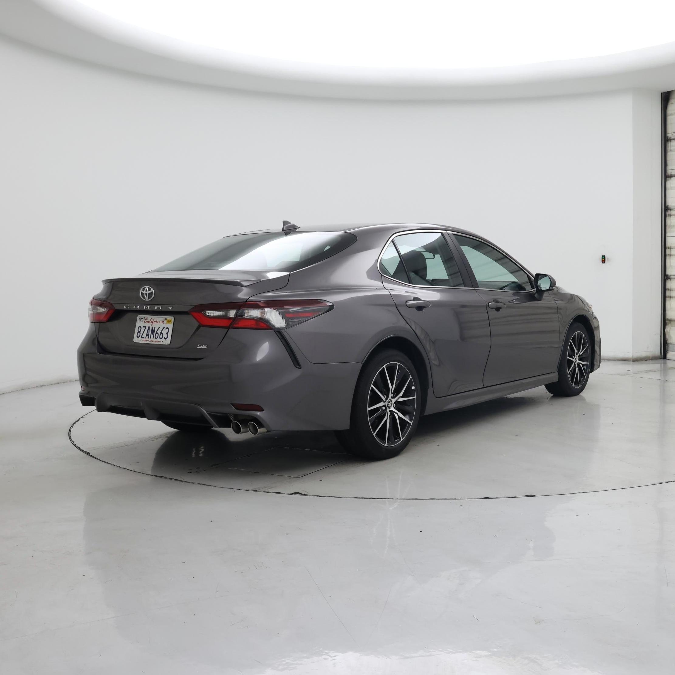 Thumbnail: 2022 Toyota Camry - 8