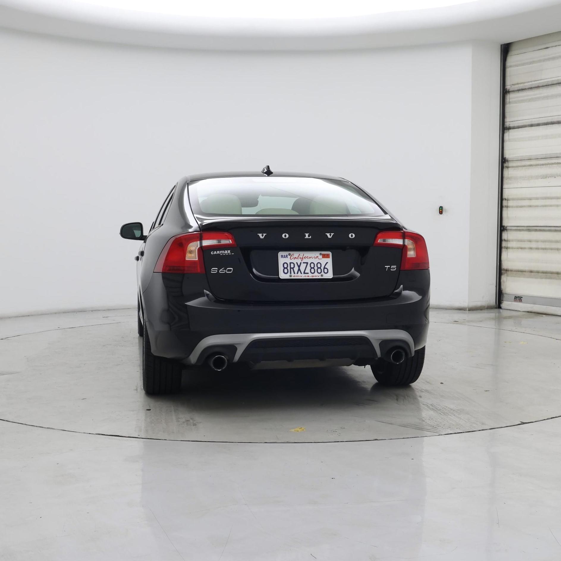 Thumbnail: 2017 Volvo S60 - 6
