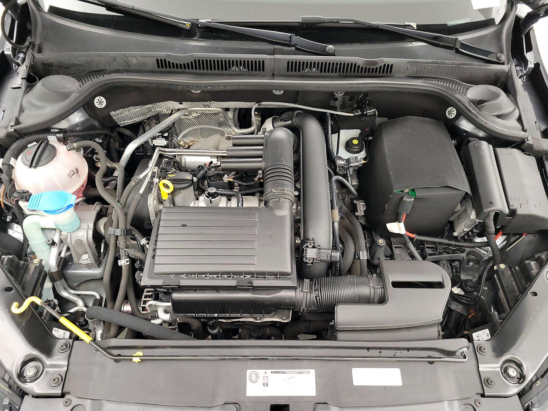 Thumbnail: 2016 Volkswagen Jetta - 20