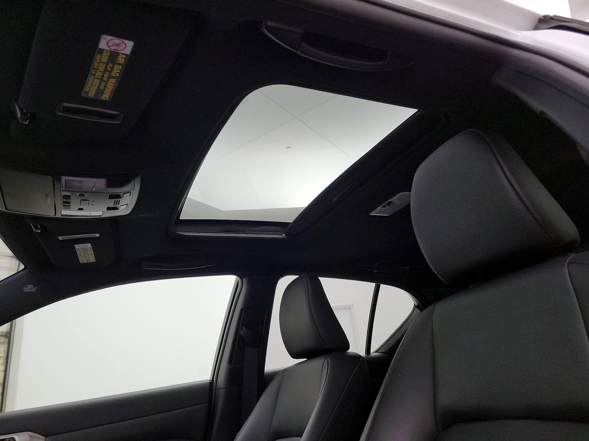 Thumbnail: 2015 Lexus CT - 19