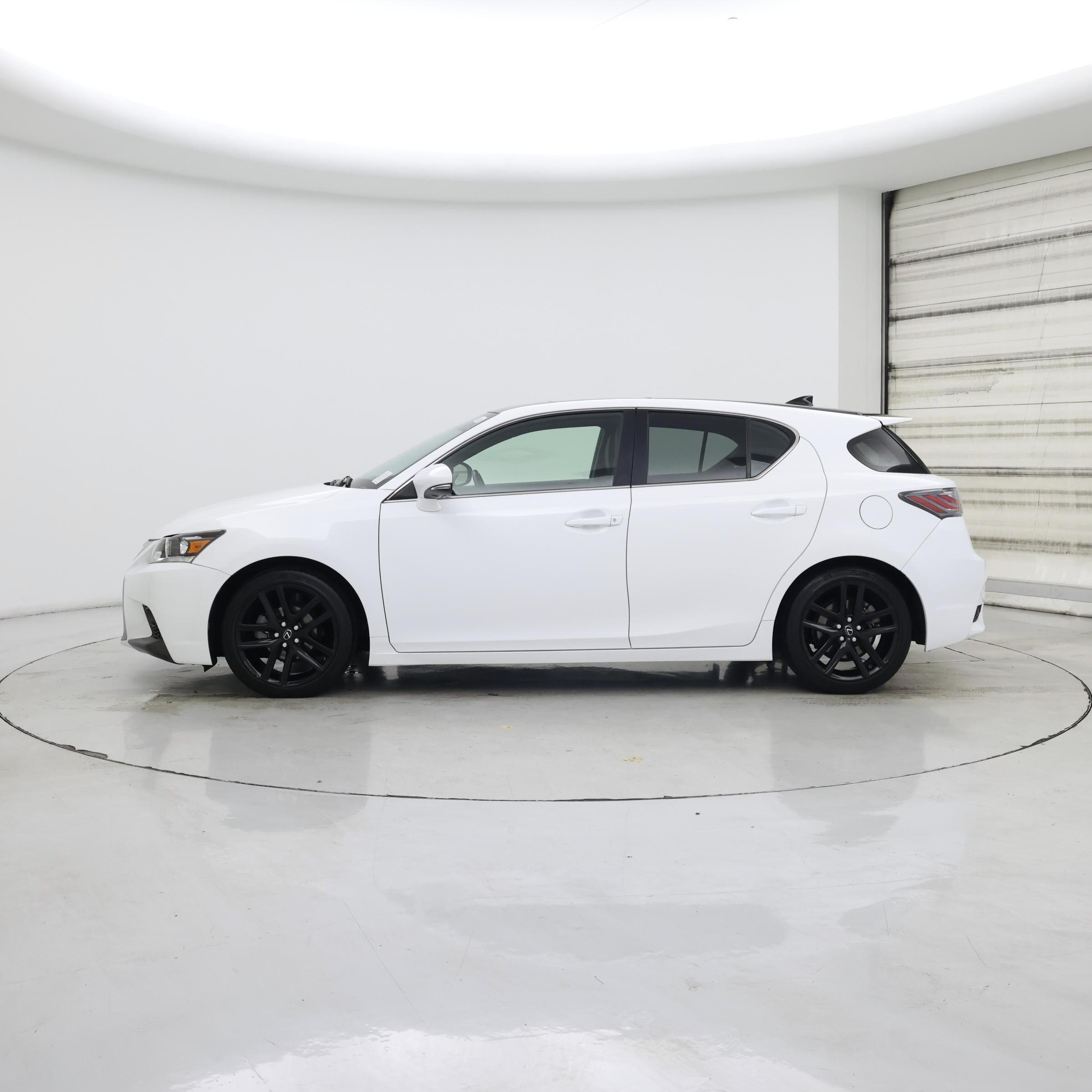 Thumbnail: 2015 Lexus CT - 3