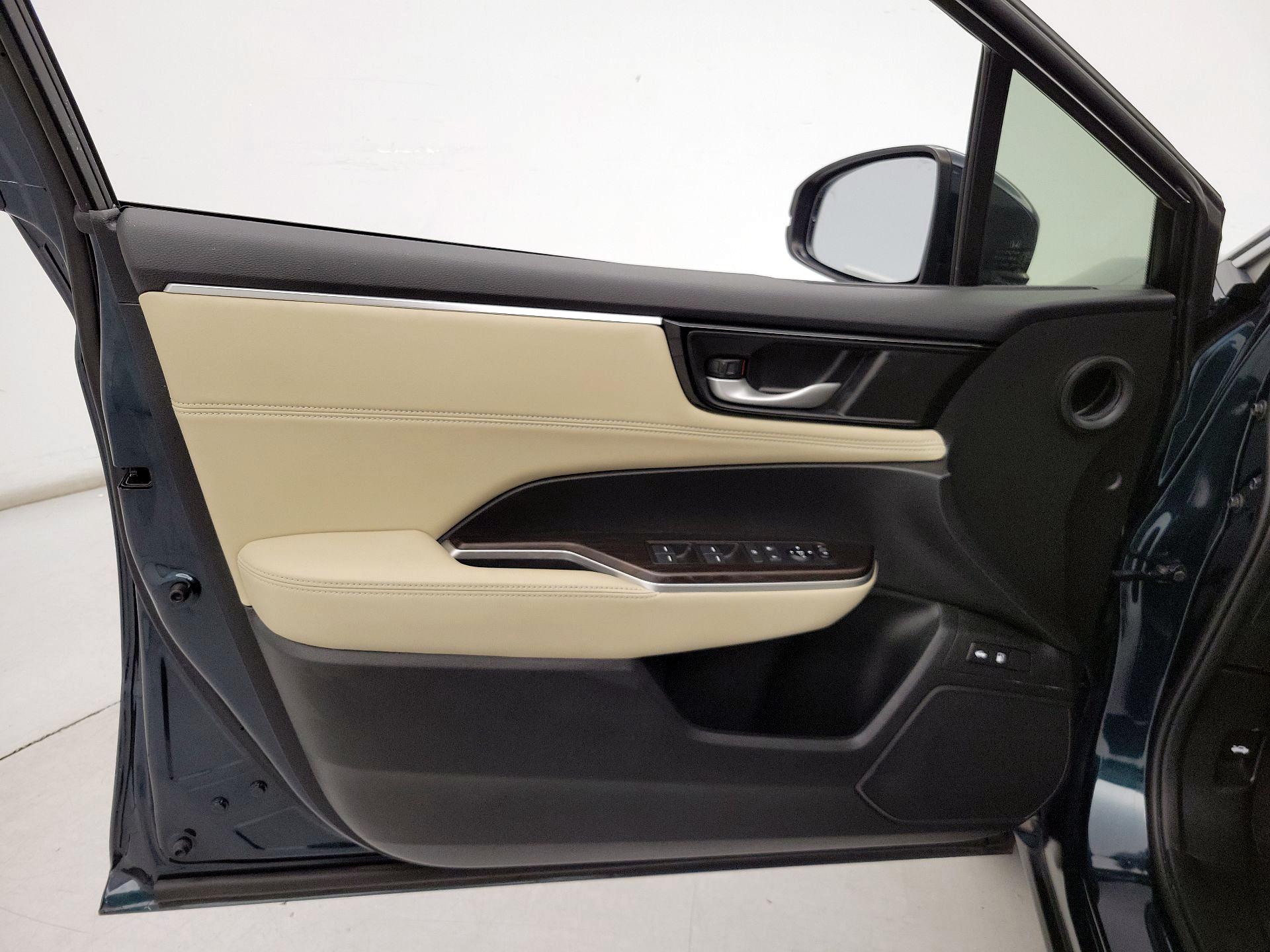 Thumbnail: 2020 Honda Clarity - 12