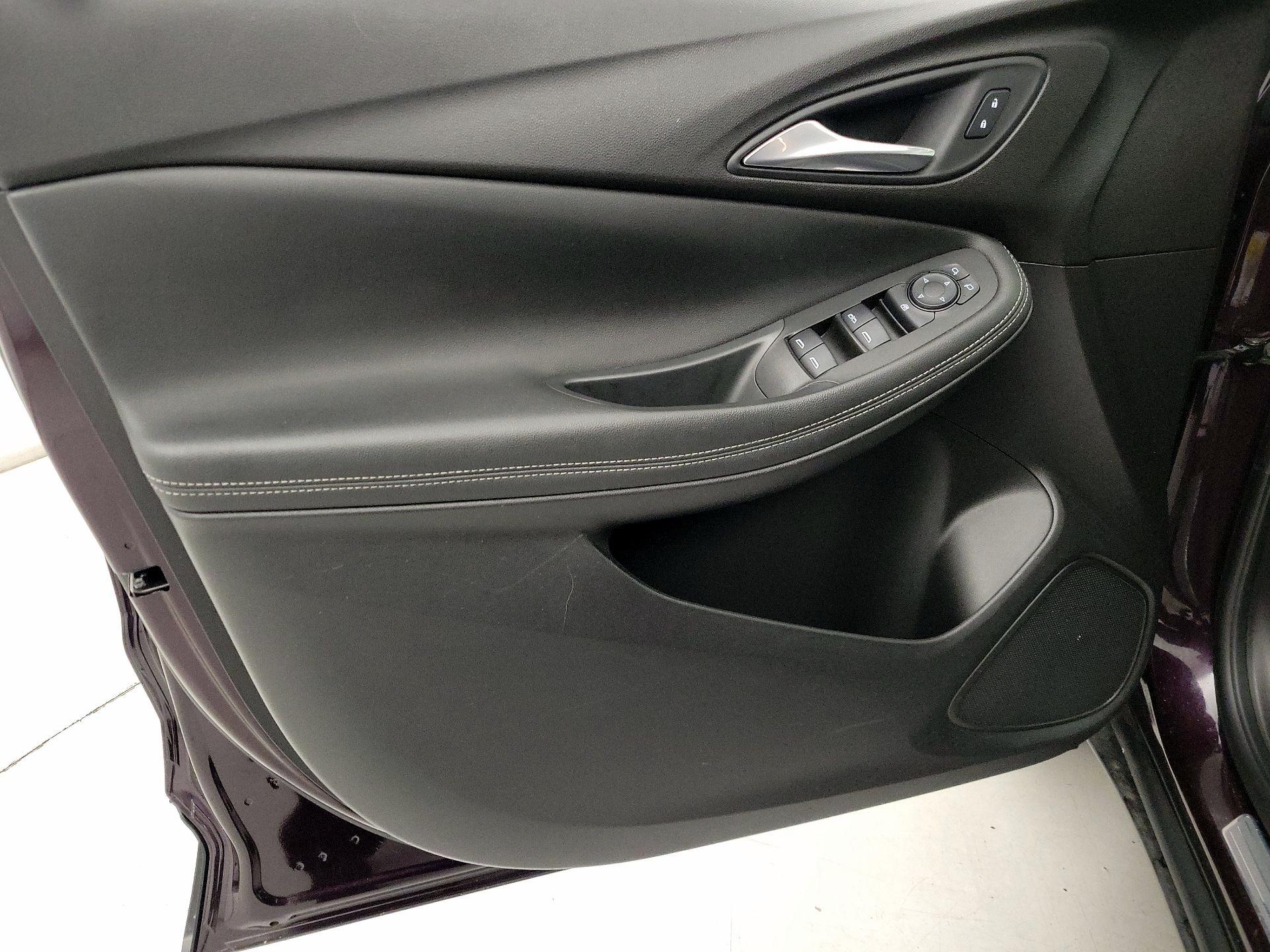 Thumbnail: 2020 Buick Encore GX - 12