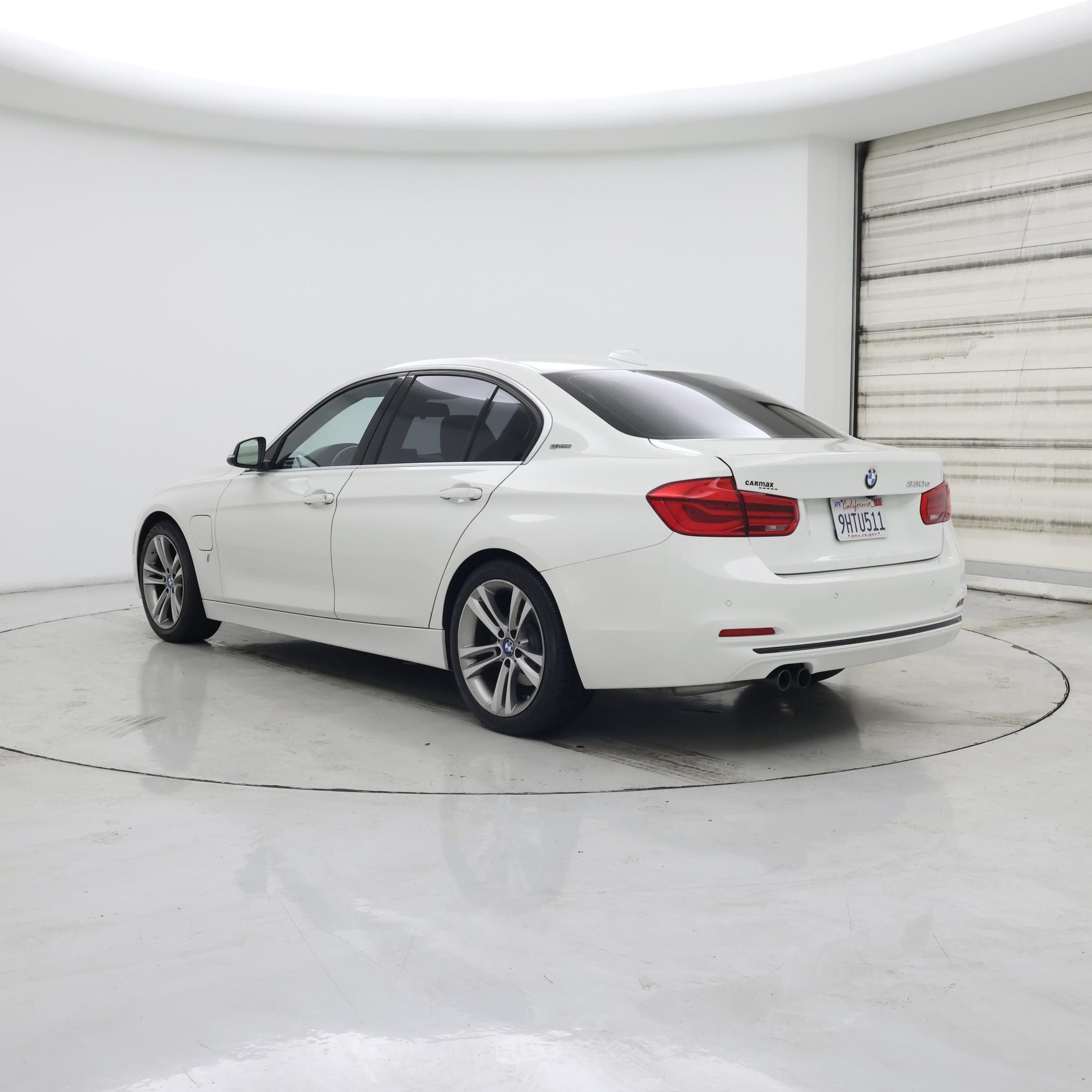 Thumbnail: 2018 BMW 3 Series - 2