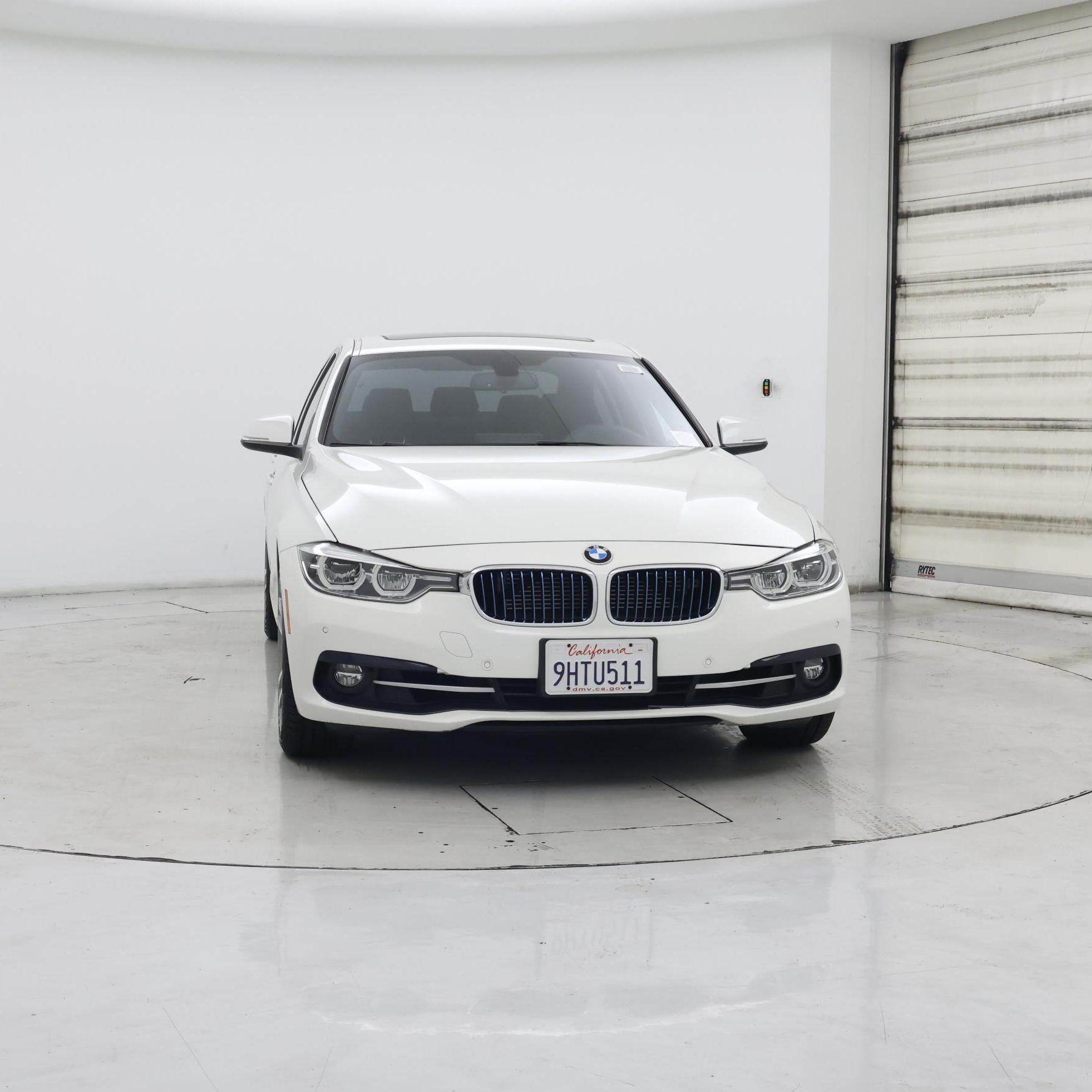 Thumbnail: 2018 BMW 3 Series - 5