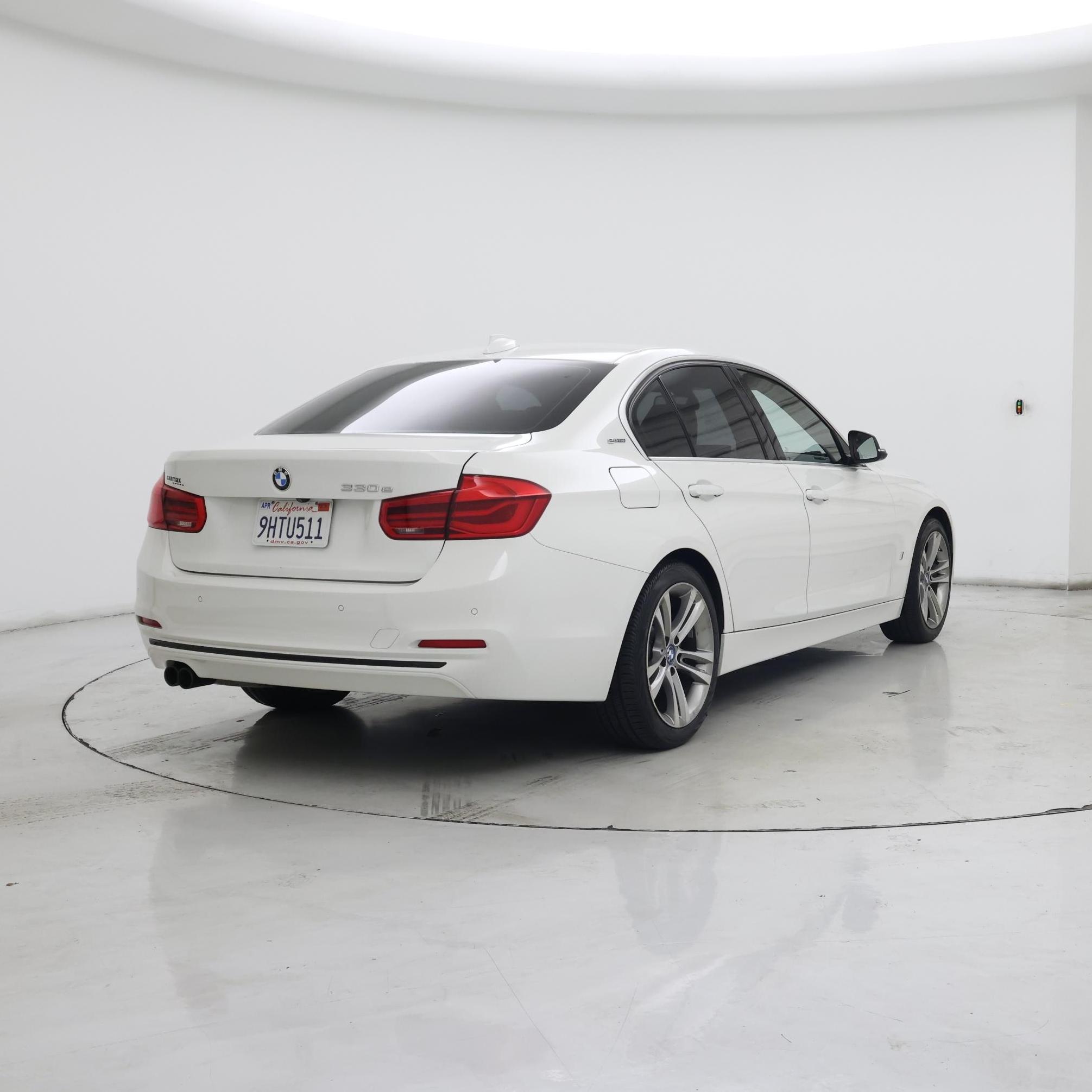 Thumbnail: 2018 BMW 3 Series - 8