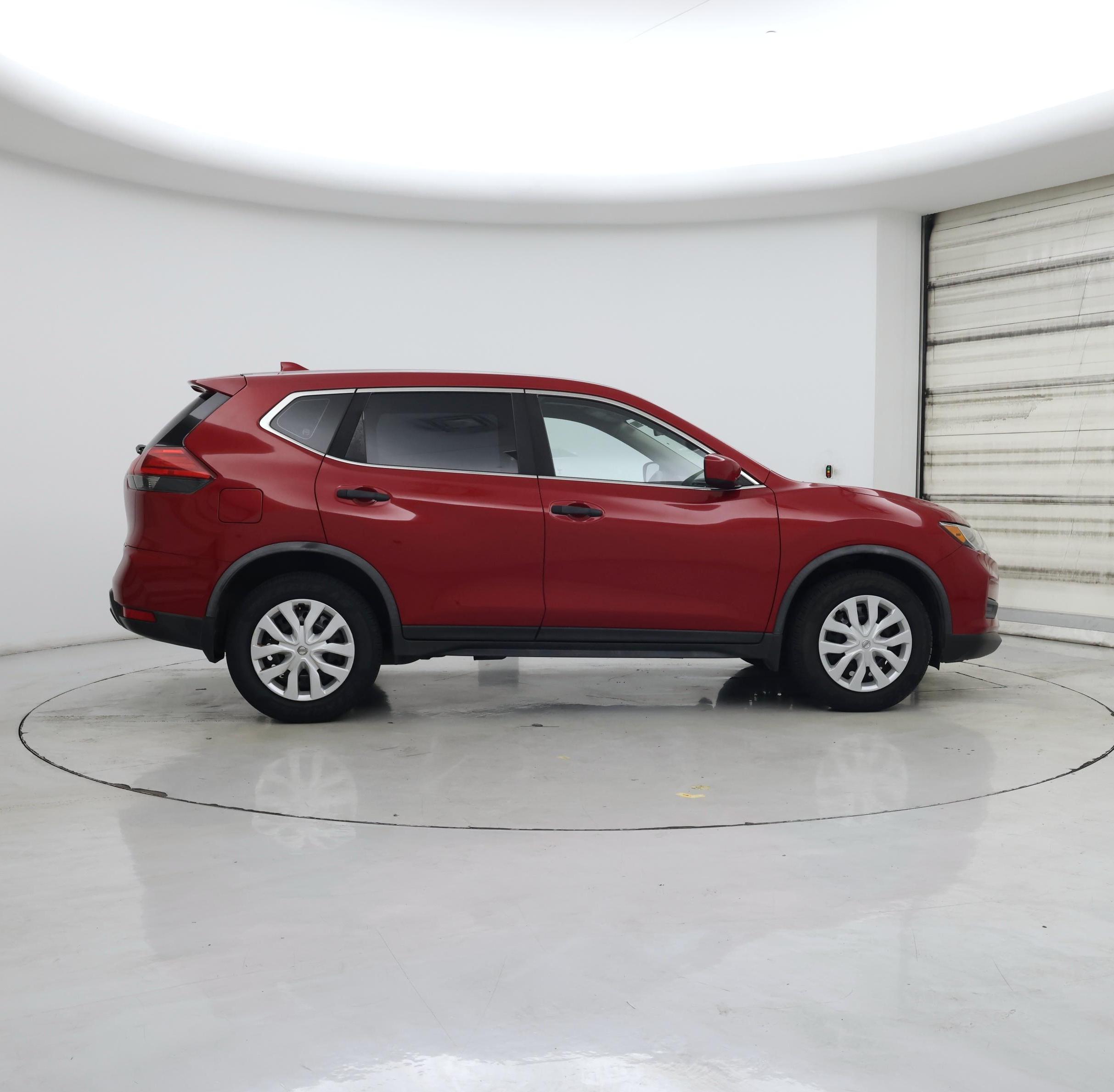 Thumbnail: 2017 Nissan Rogue - 7