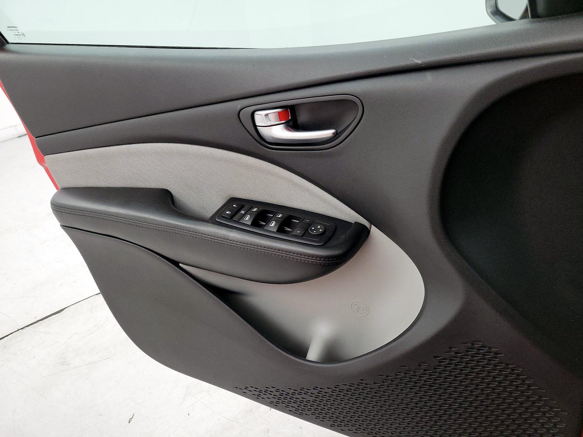Thumbnail: 2016 Dodge Dart - 12