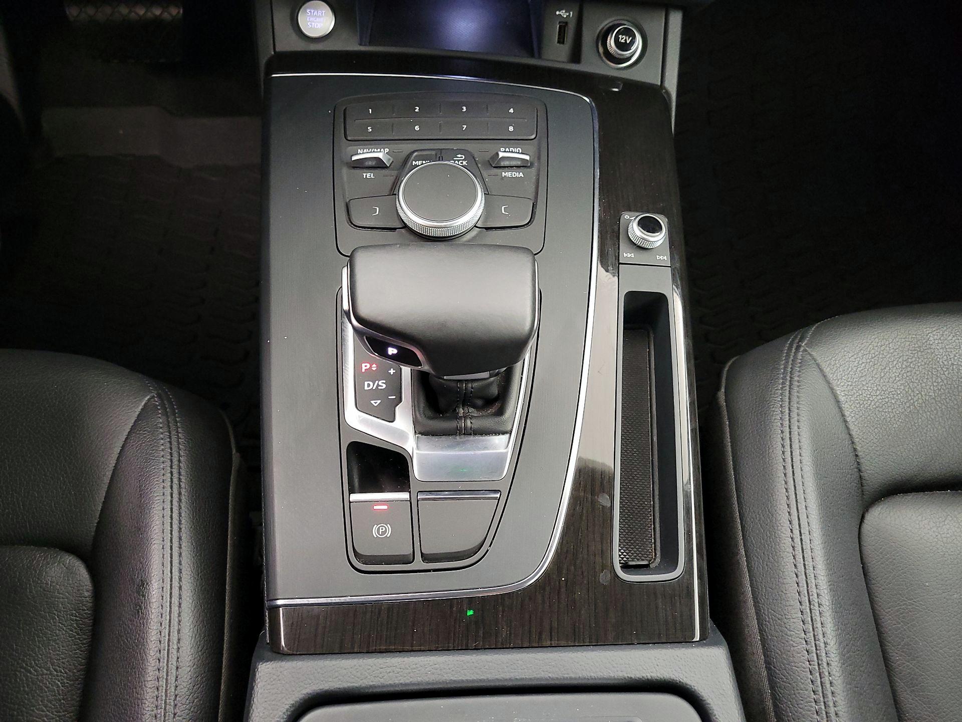 Thumbnail: 2019 Audi Q5 - 17