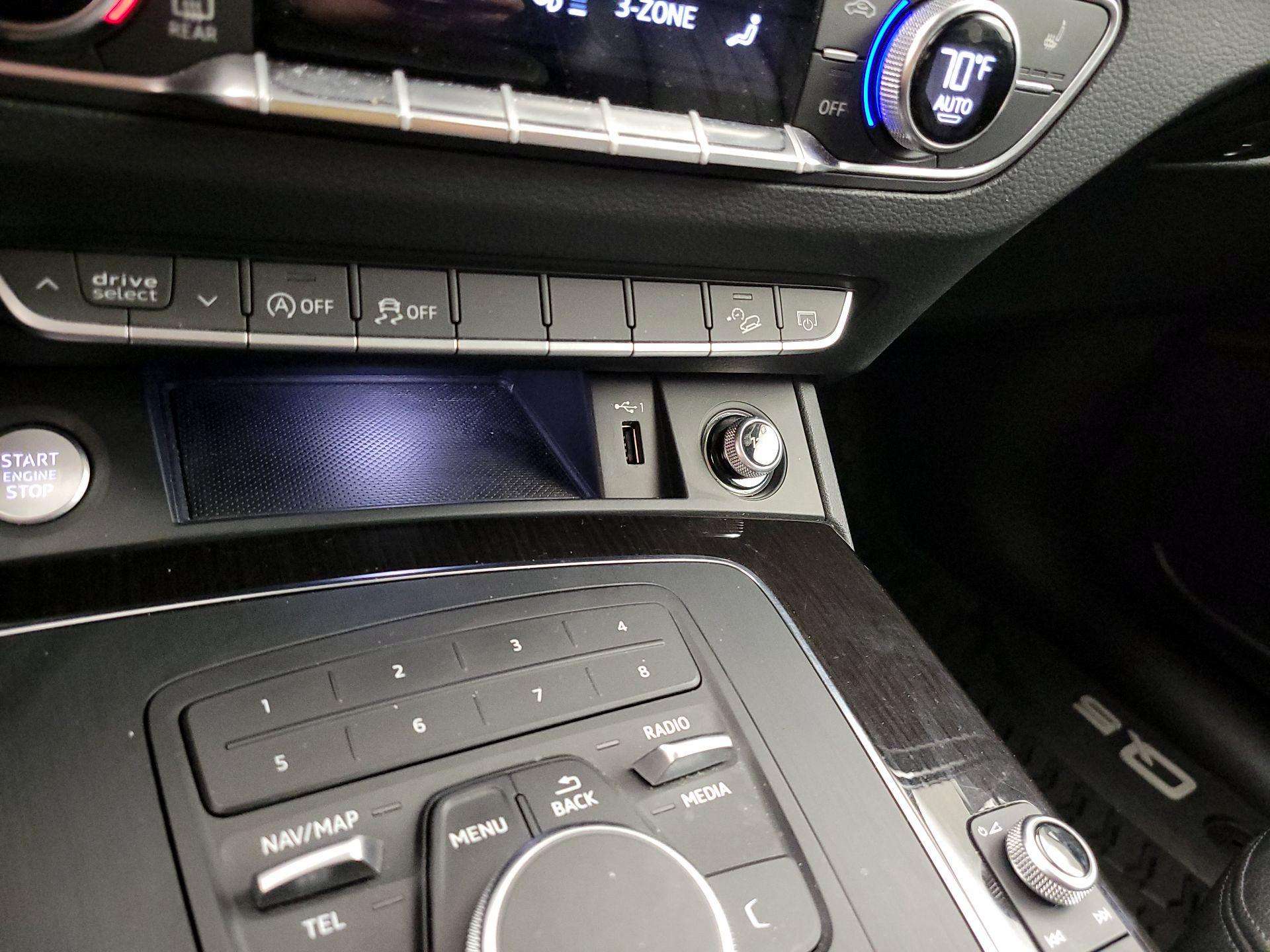 Thumbnail: 2019 Audi Q5 - 18