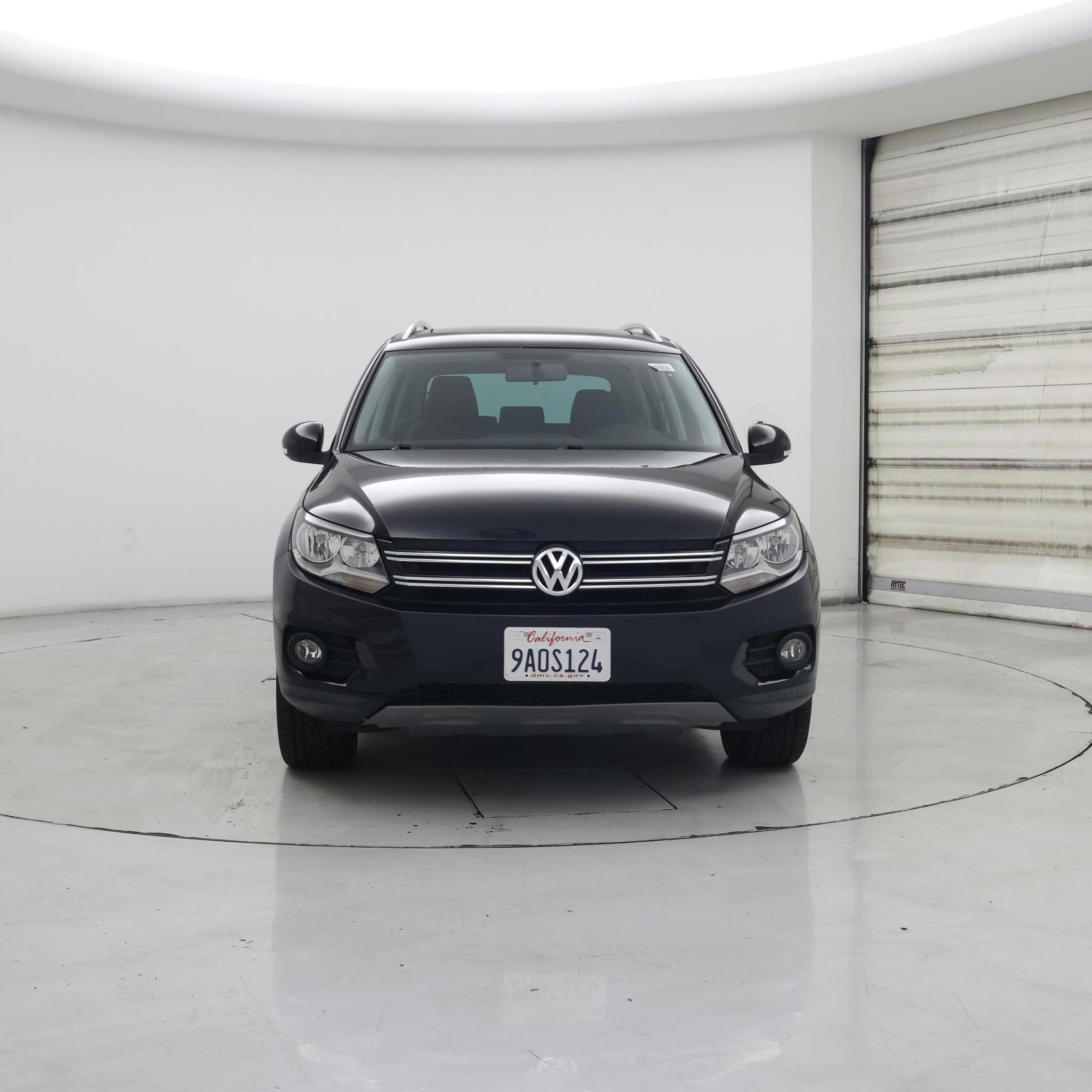 Thumbnail: 2014 Volkswagen Tiguan - 5