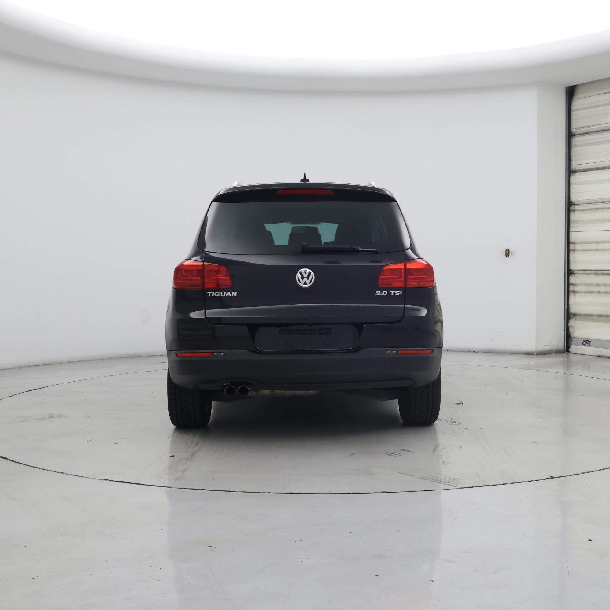 Thumbnail: 2014 Volkswagen Tiguan - 6