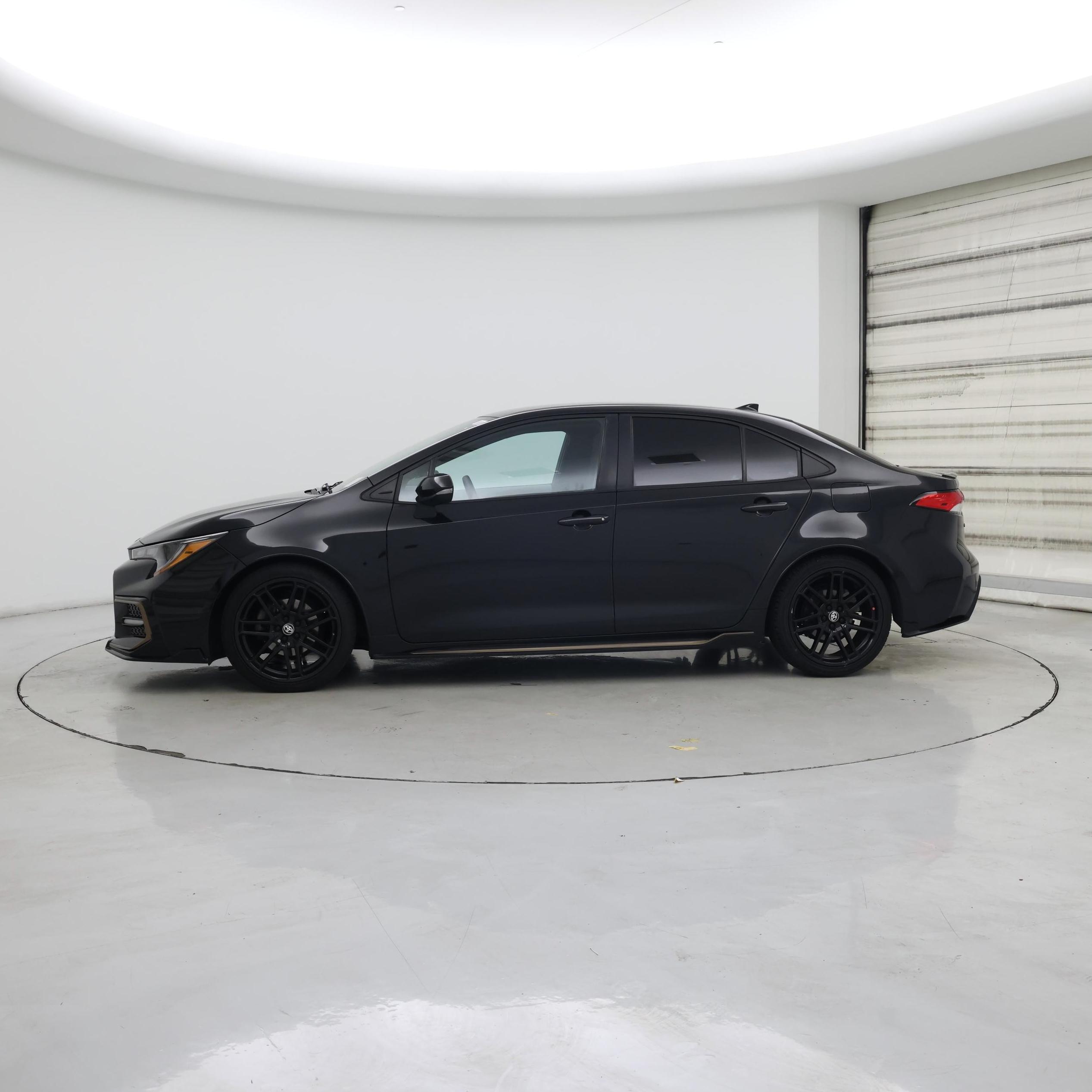 Thumbnail: 2022 Toyota Corolla - 3