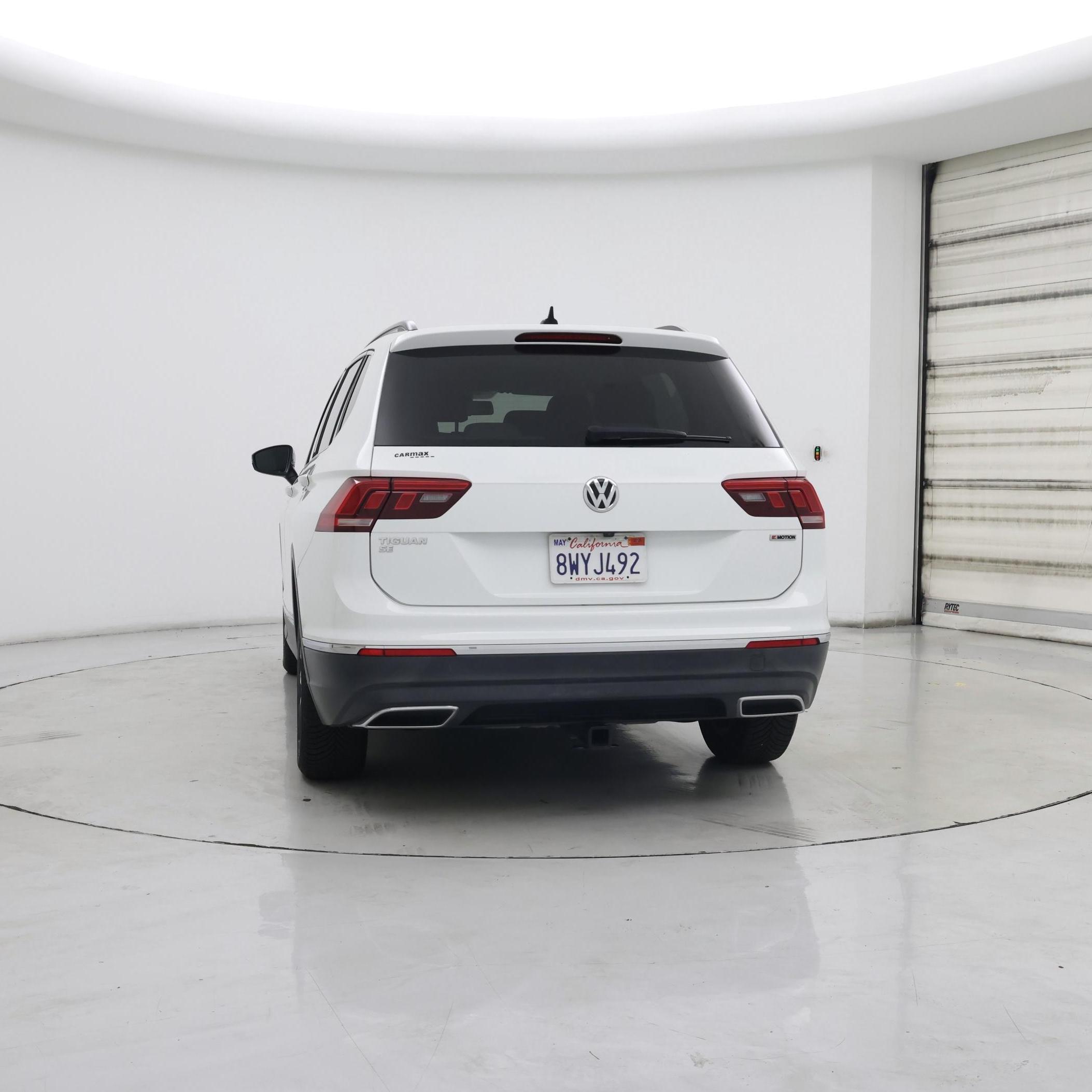 Thumbnail: 2020 Volkswagen Tiguan - 6