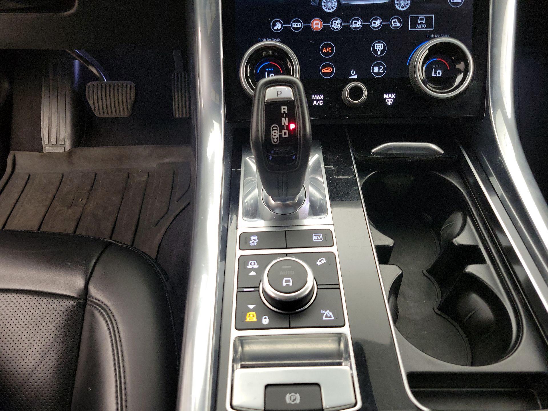 Thumbnail: 2020 Land Rover Range Rover Sport - 18