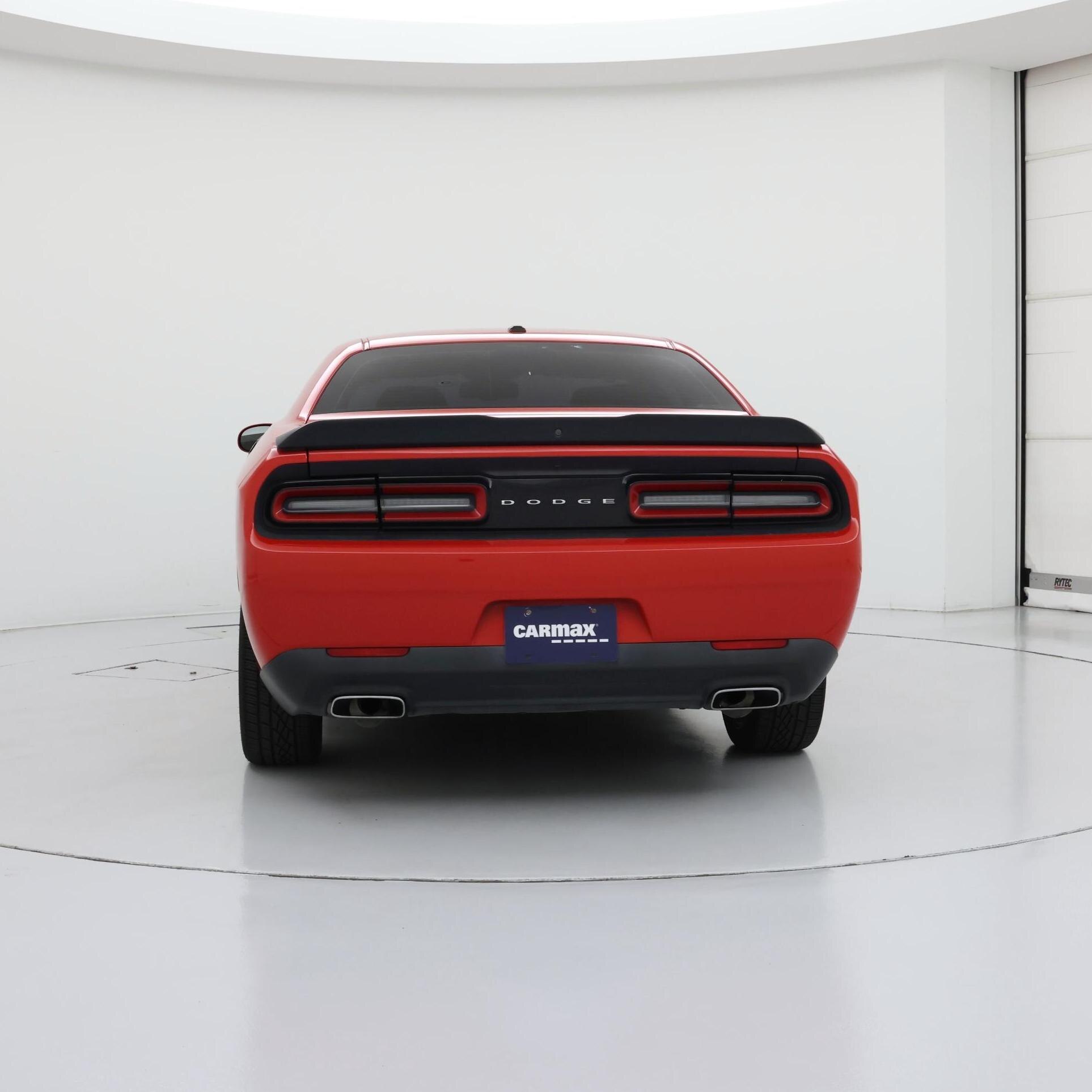 Thumbnail: 2016 Dodge Challenger - 6