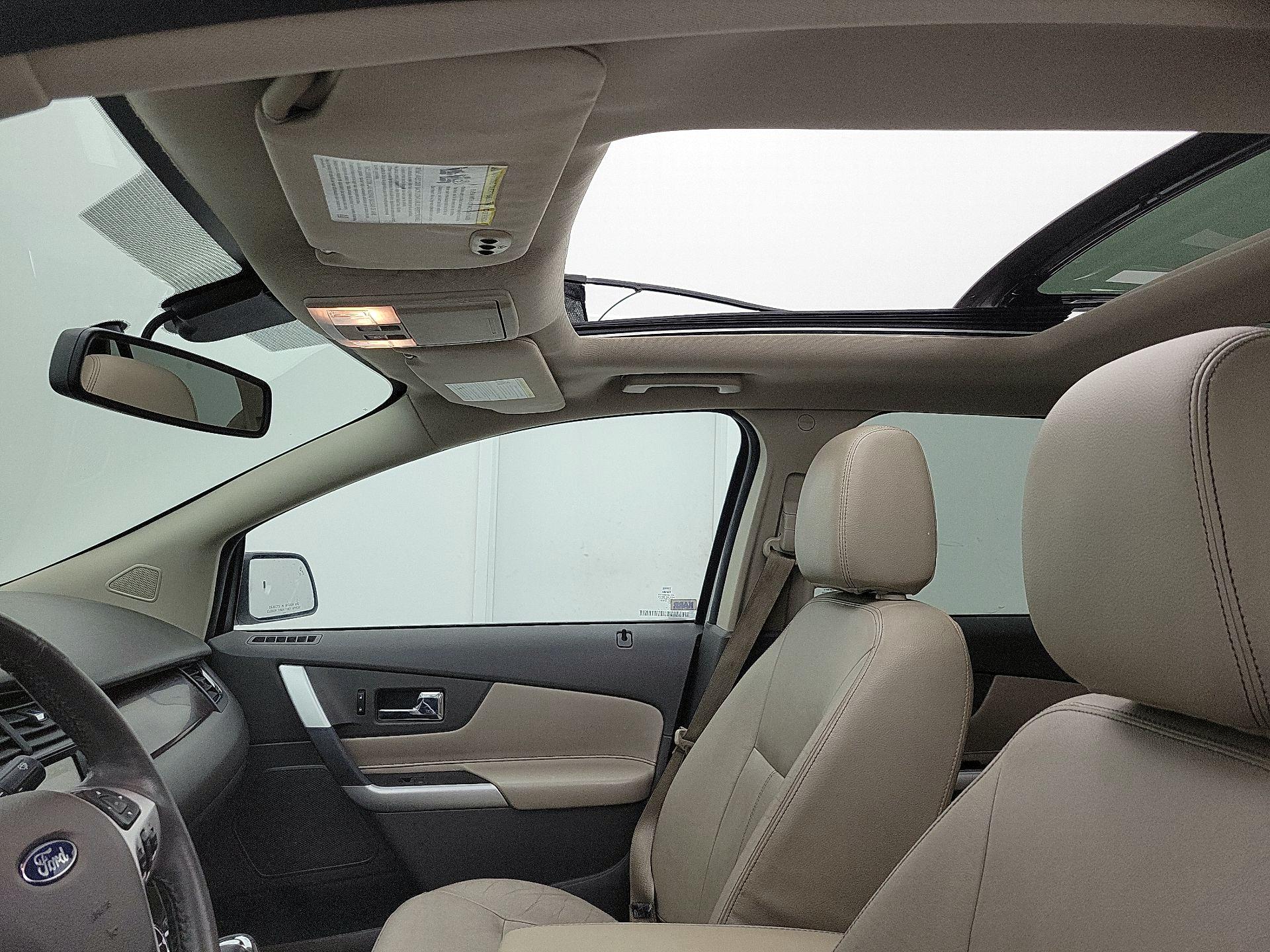Thumbnail: 2013 Ford Edge - 20