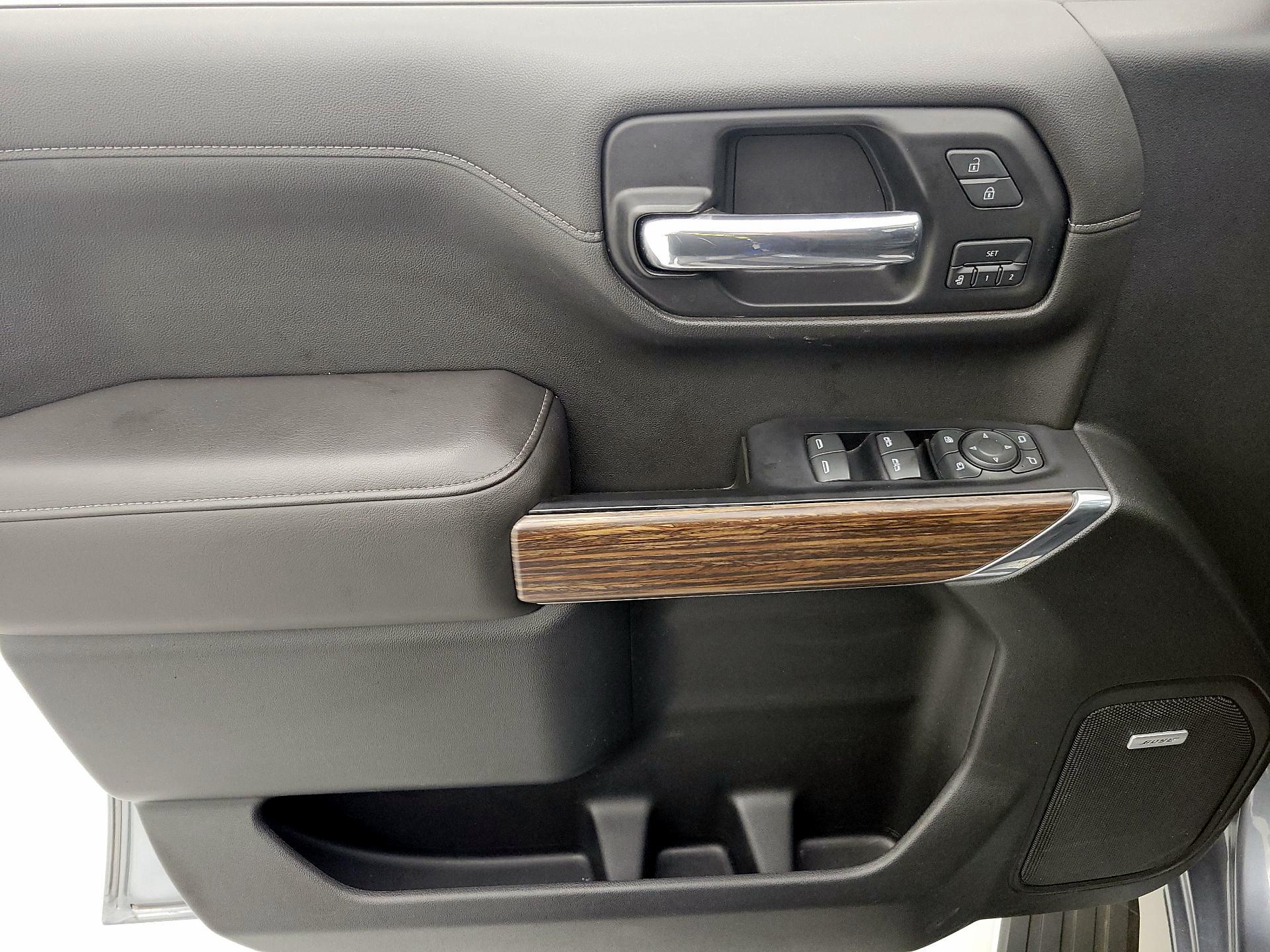 Thumbnail: 2019 Chevrolet Silverado 1500 - 12