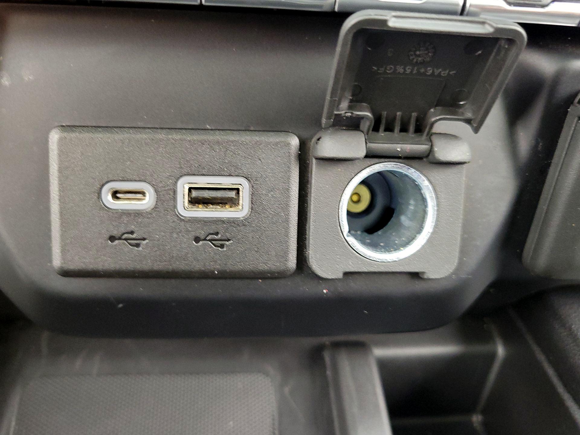 Thumbnail: 2019 Chevrolet Silverado 1500 - 18