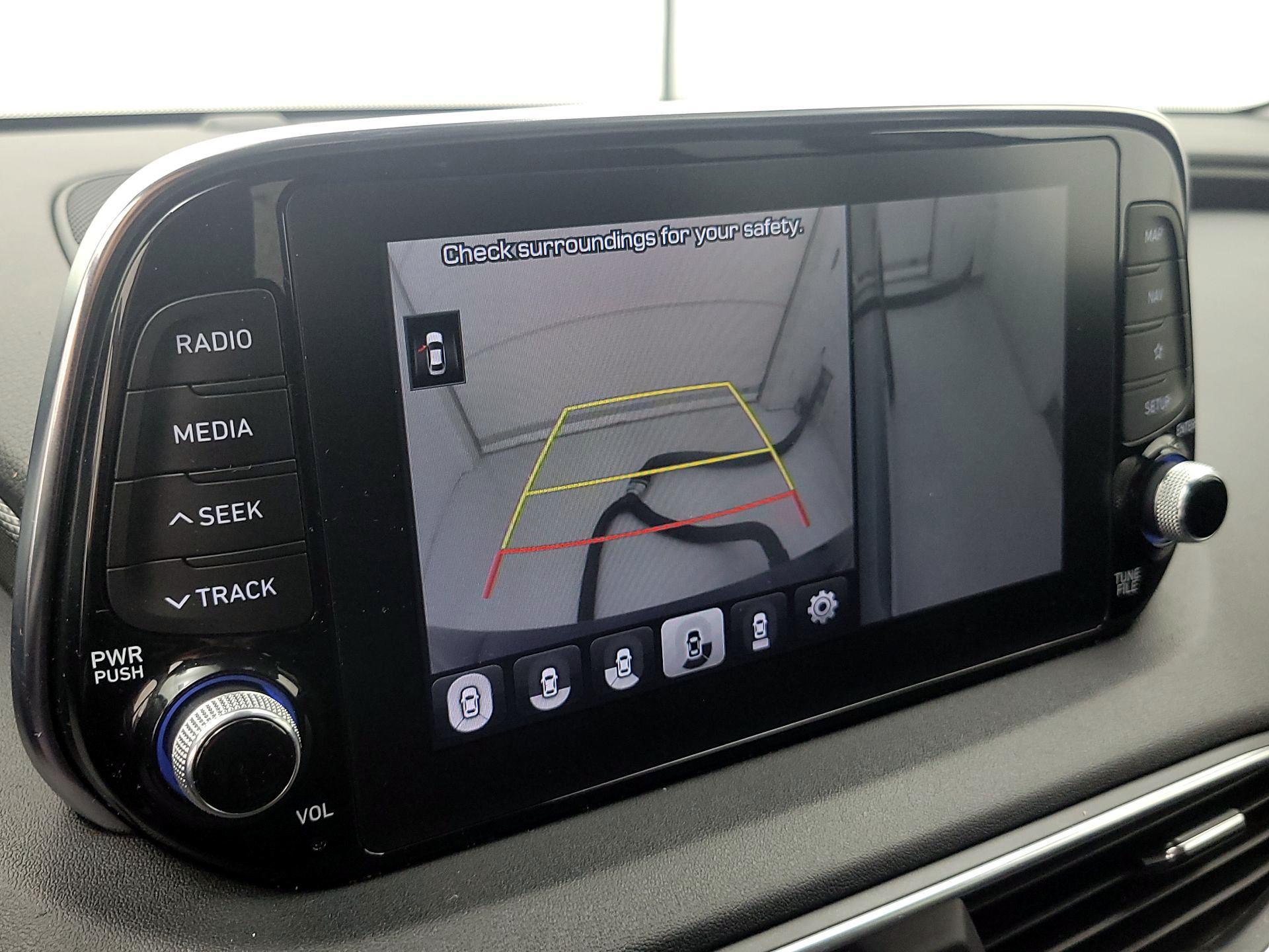 Thumbnail: 2019 Hyundai Santa Fe - 15