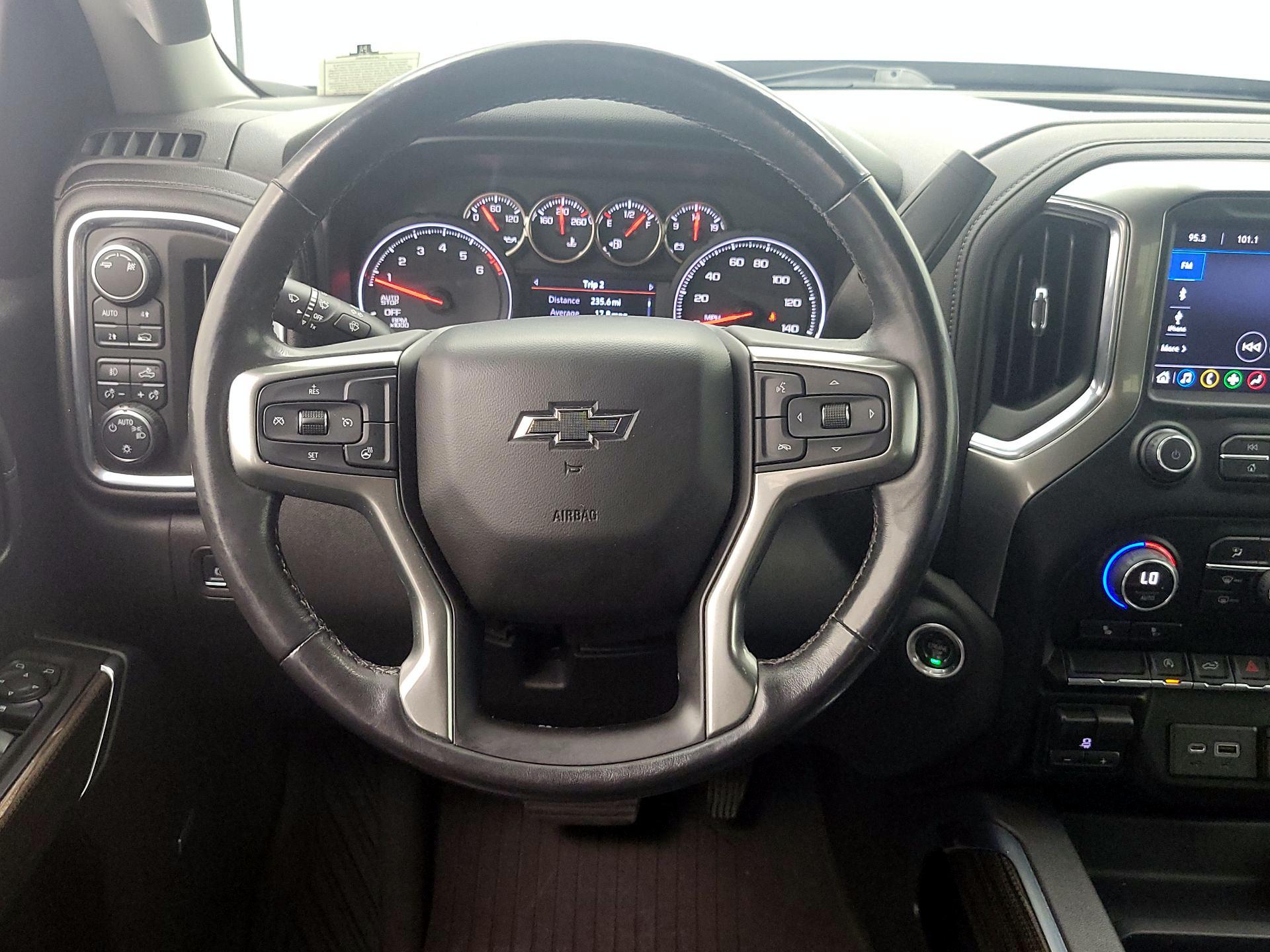 Thumbnail: 2019 Chevrolet Silverado 1500 - 10