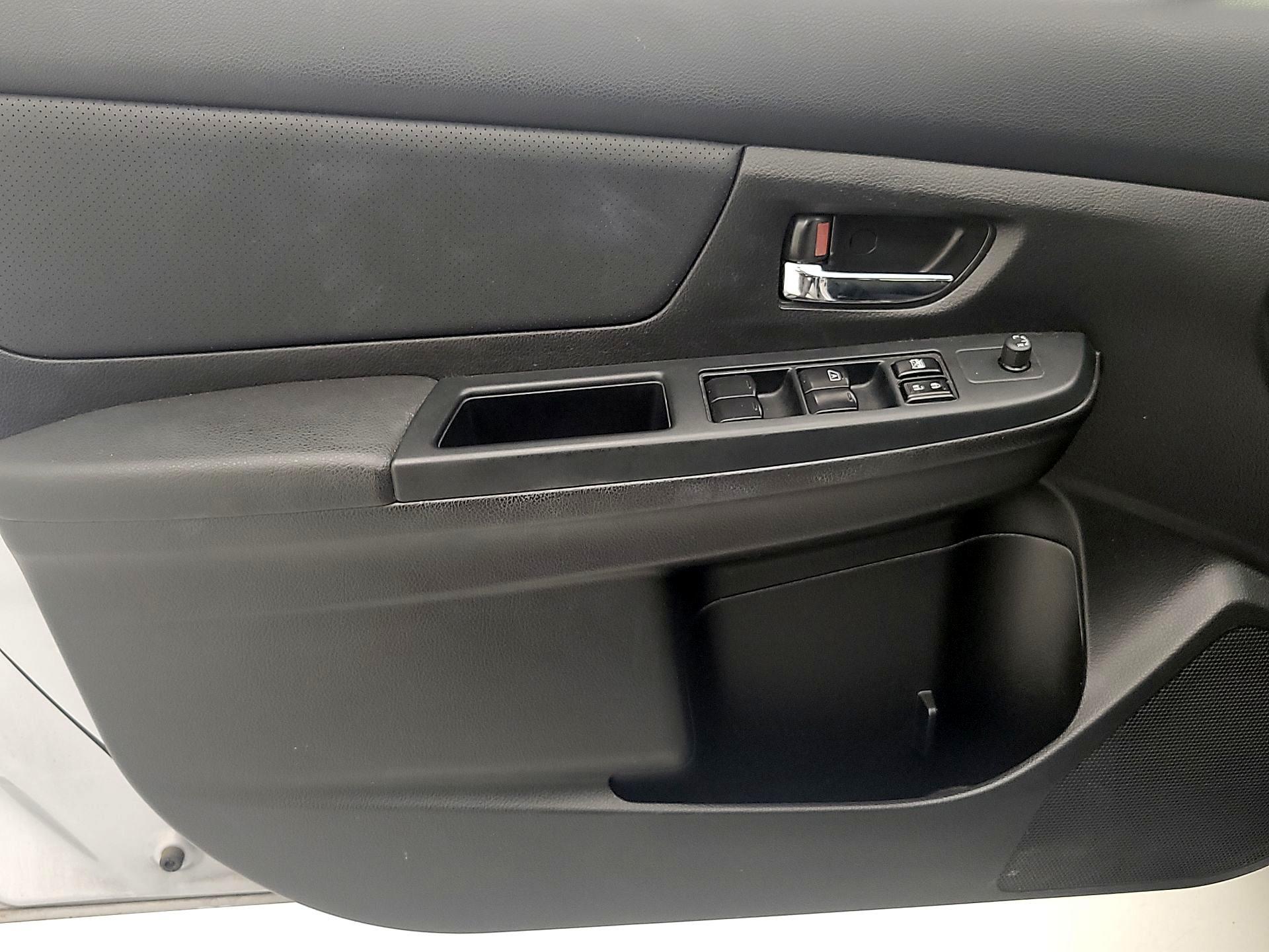 Thumbnail: 2014 Subaru Impreza - 12