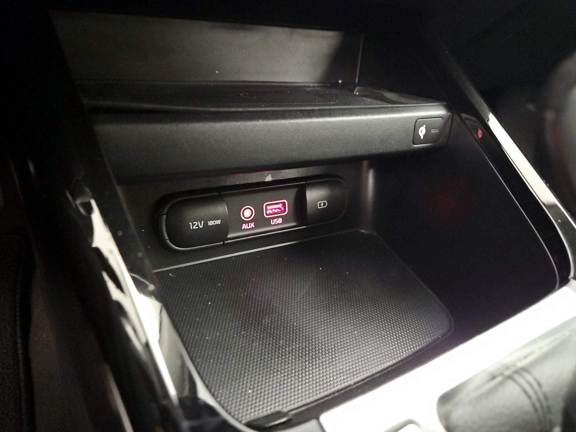 Thumbnail: 2021 Kia Forte - 18