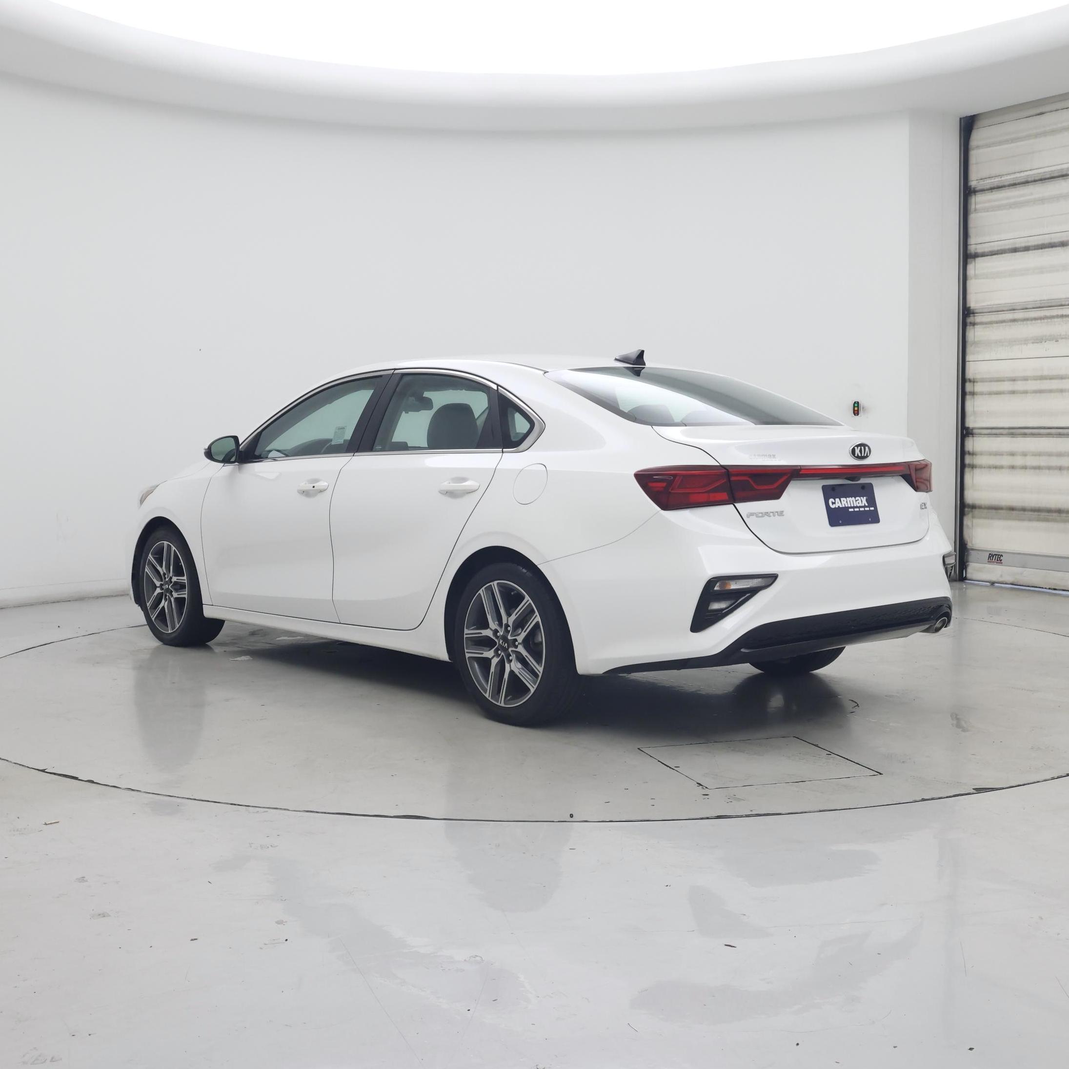 Thumbnail: 2021 Kia Forte - 2