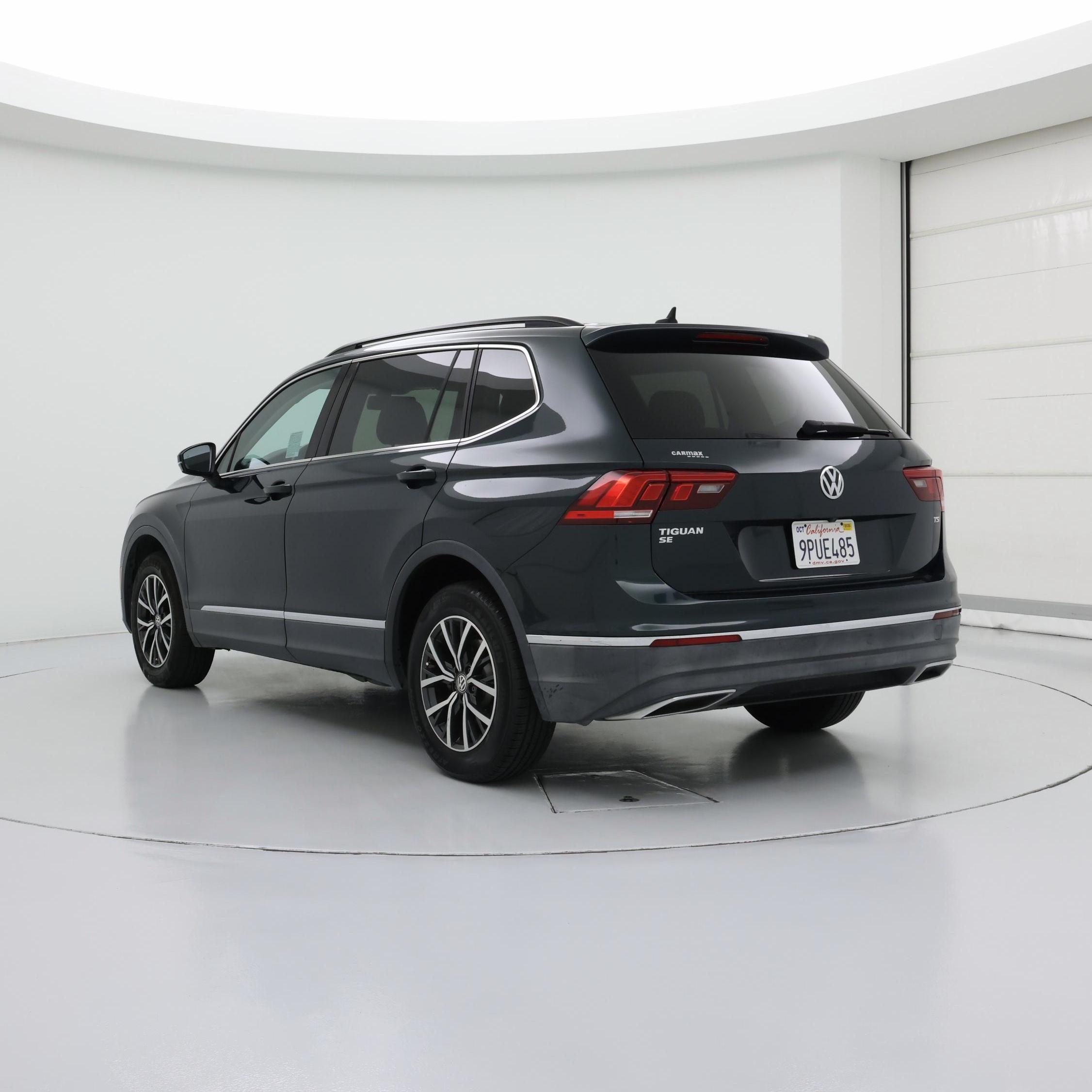 Thumbnail: 2018 Volkswagen Tiguan - 2