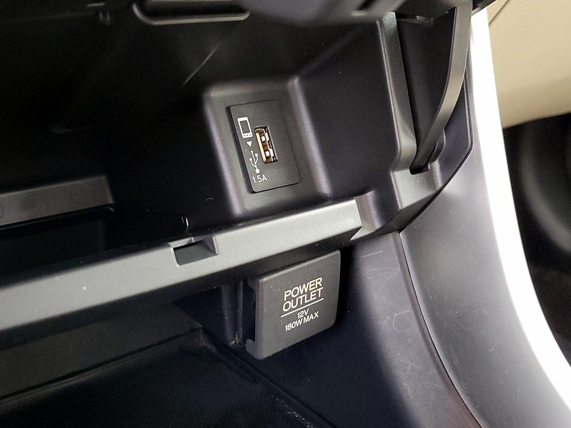 Thumbnail: 2017 Honda Accord - 19