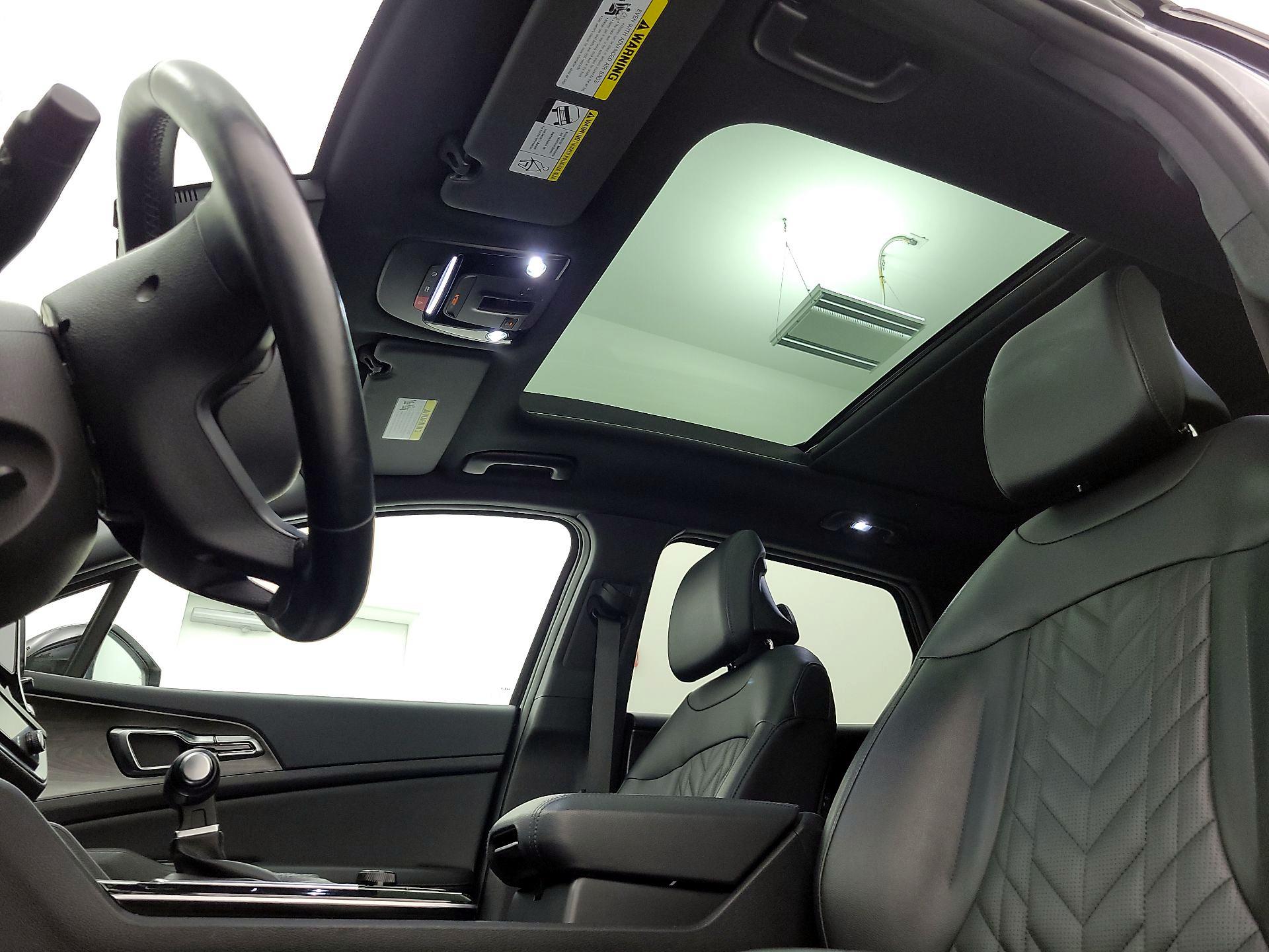 Thumbnail: 2023 Kia Sportage - 20