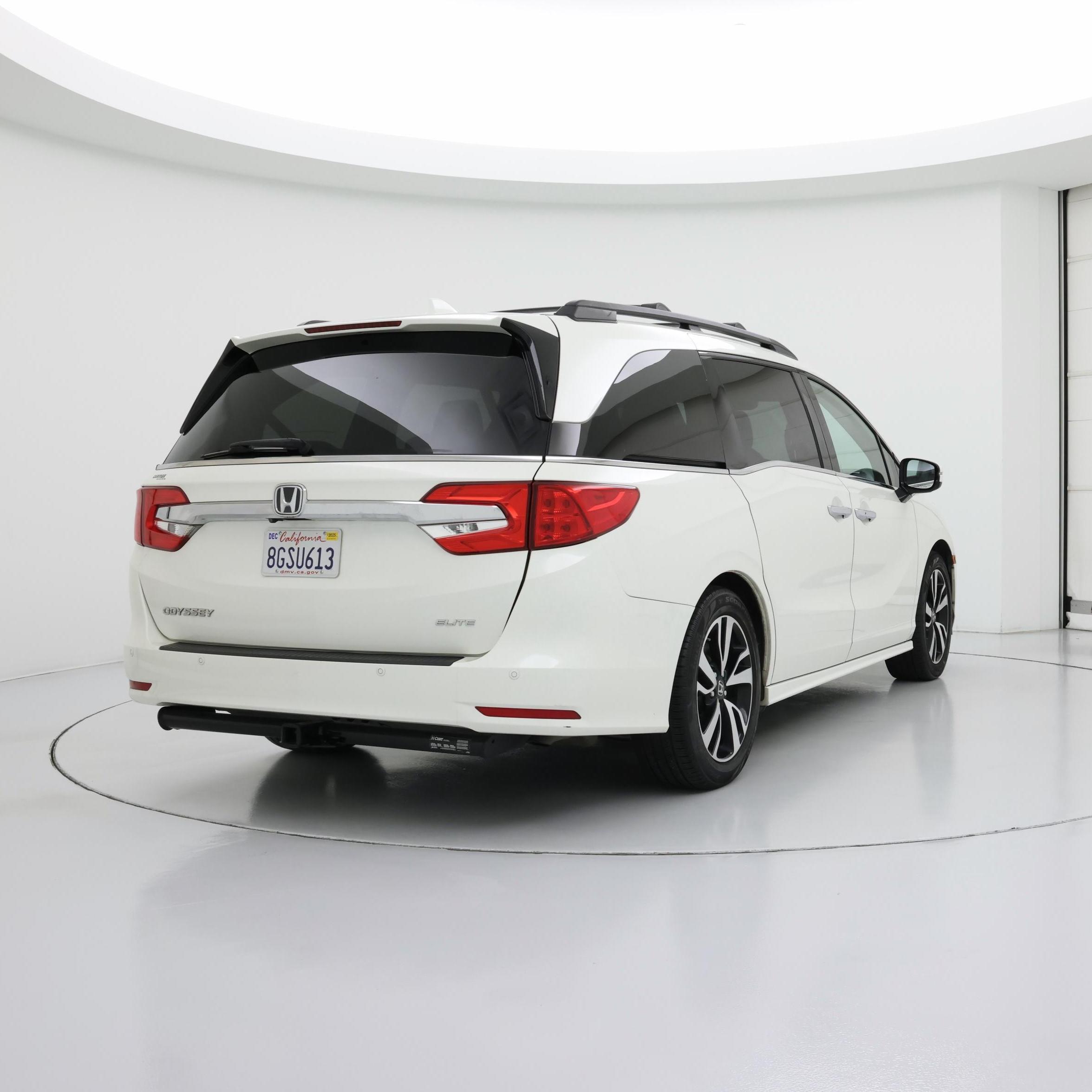 Thumbnail: 2019 Honda Odyssey - 8